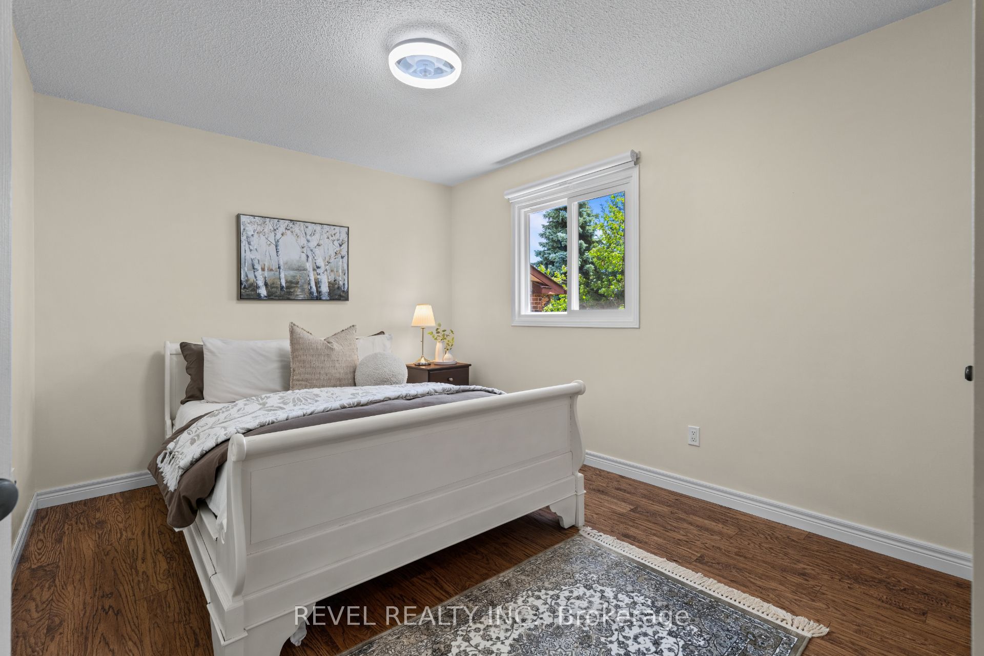 1610 Heathside Crescent Property Photo 28