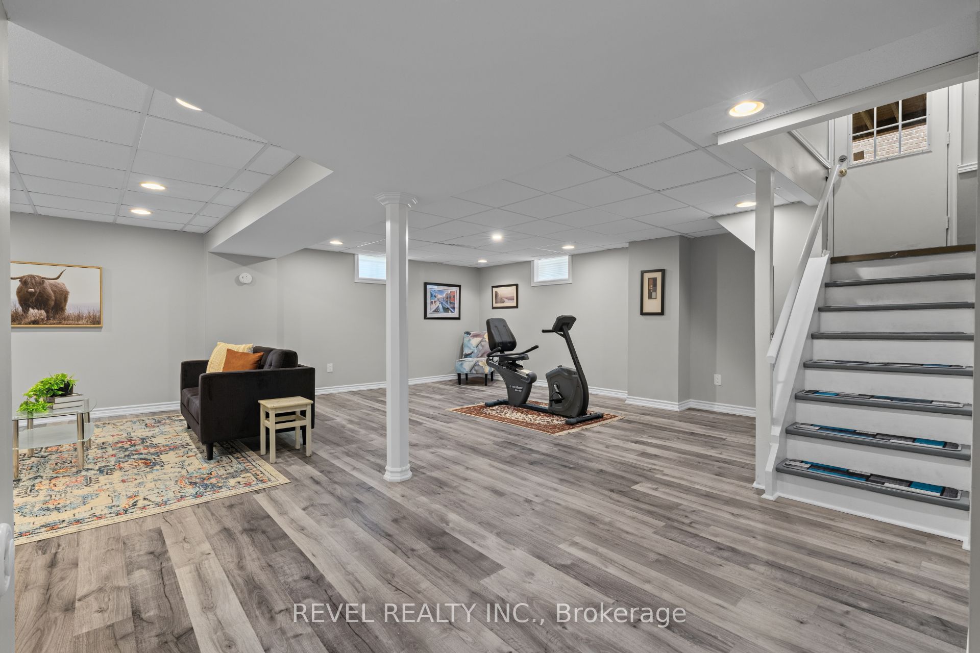 1610 Heathside Crescent Property Photo 31