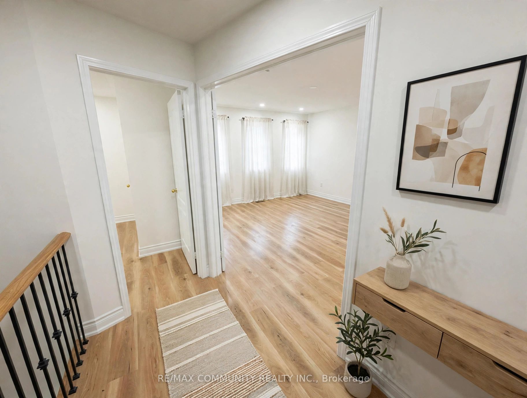 5 Canoe Crescent Property Photo 5