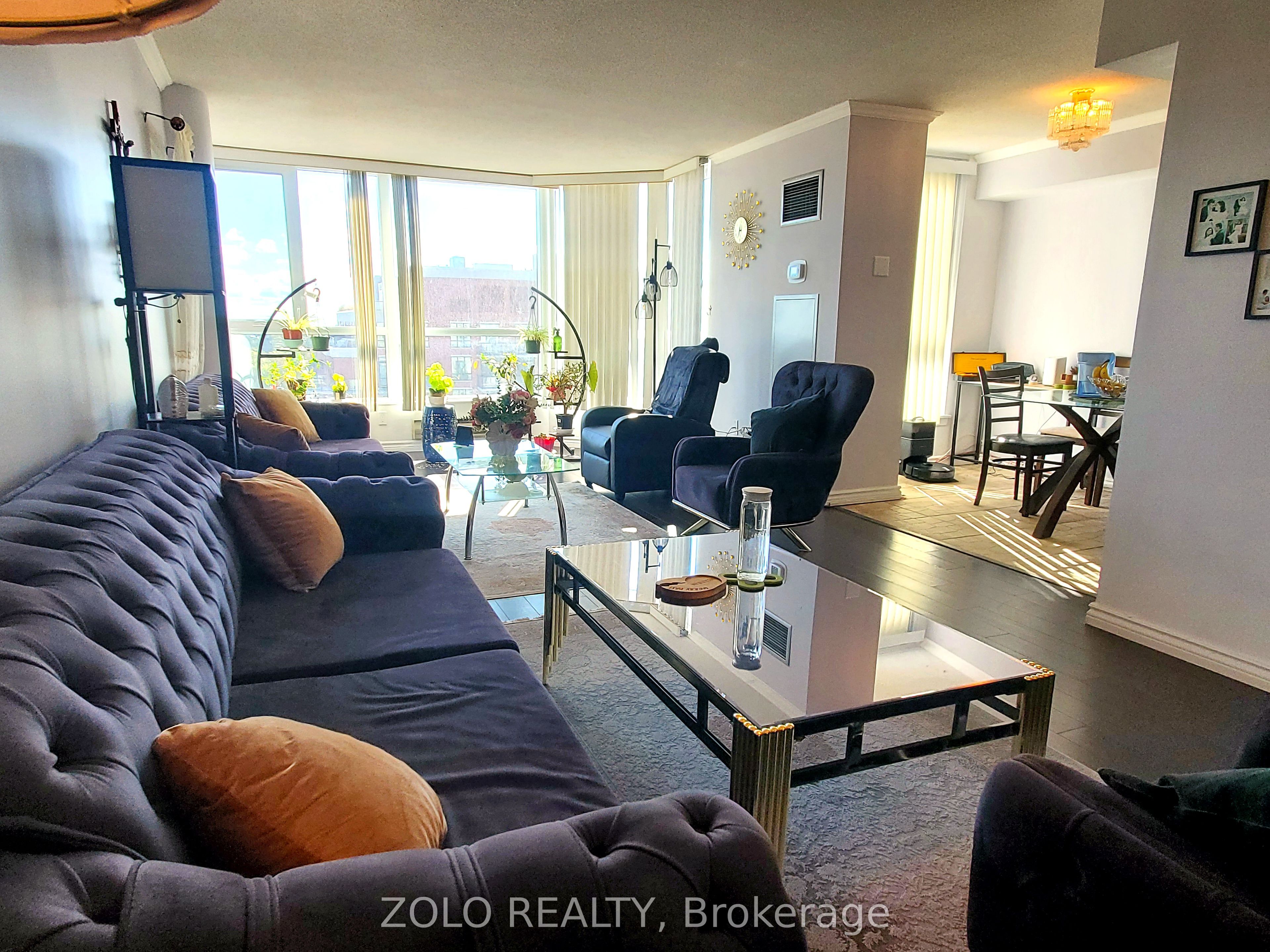 3233 Eglinton Avenue E 805 Property Photo 5