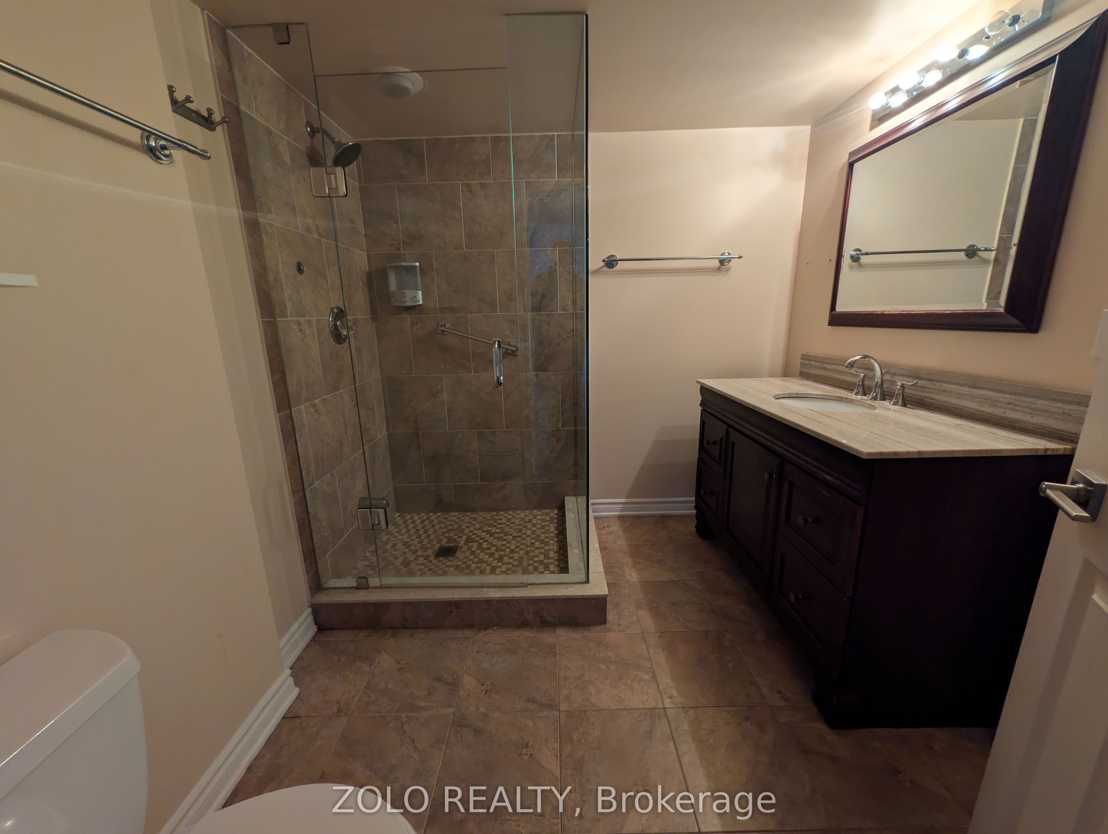 3233 Eglinton Avenue E 805 Property Photo 14