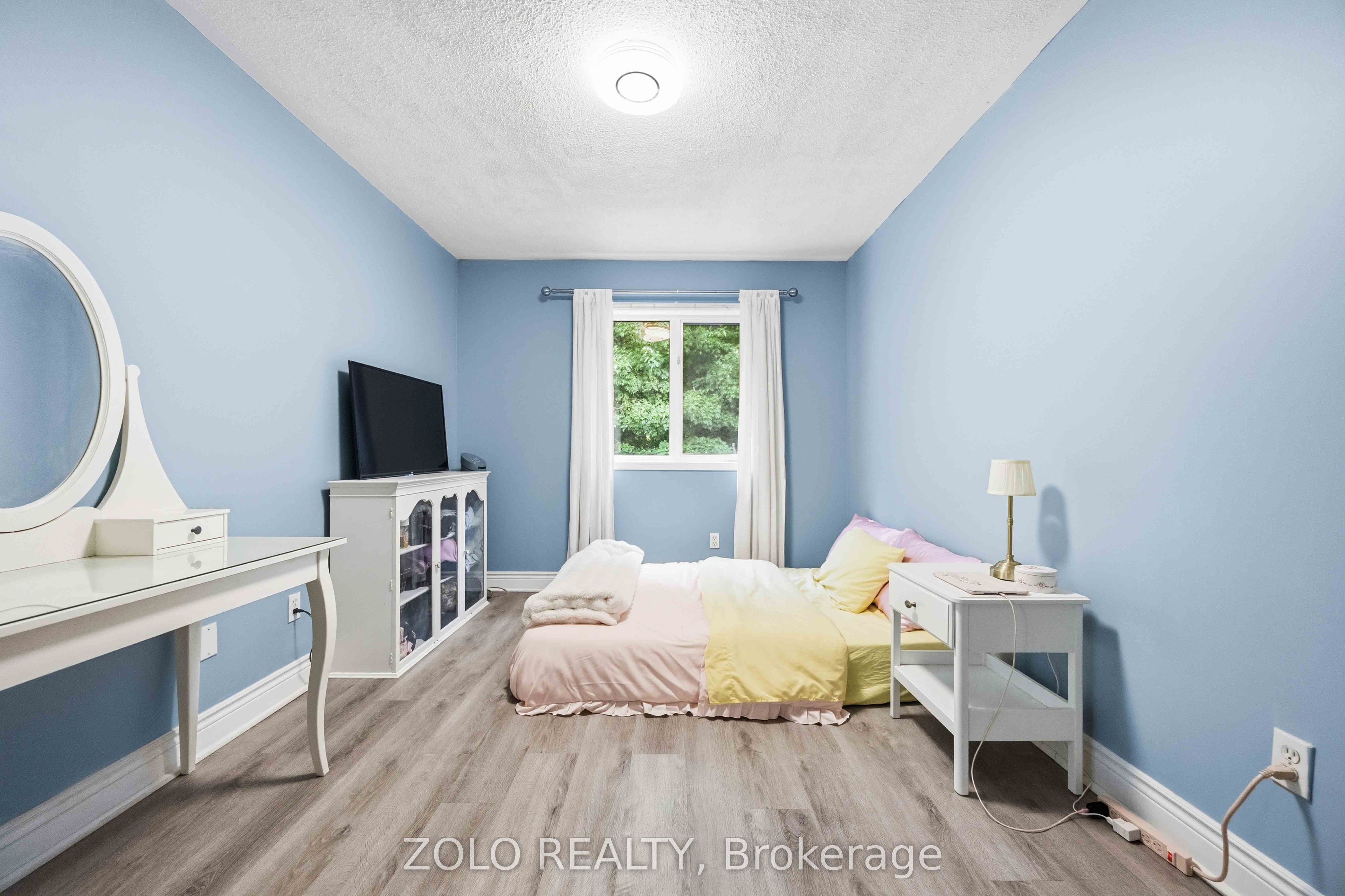 82 Piperbrook Crescent Property Photo 12