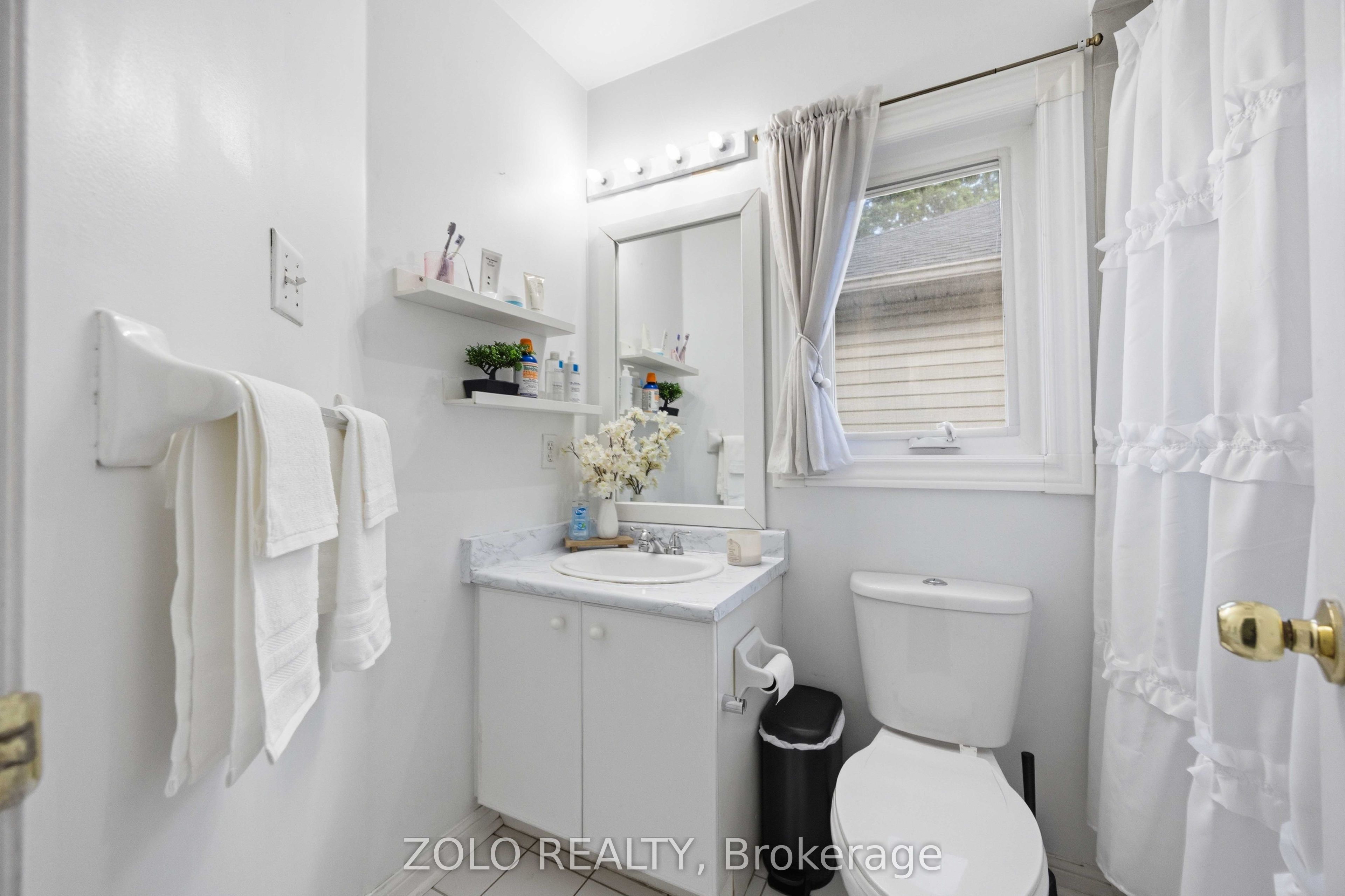 82 Piperbrook Crescent Property Photo 14