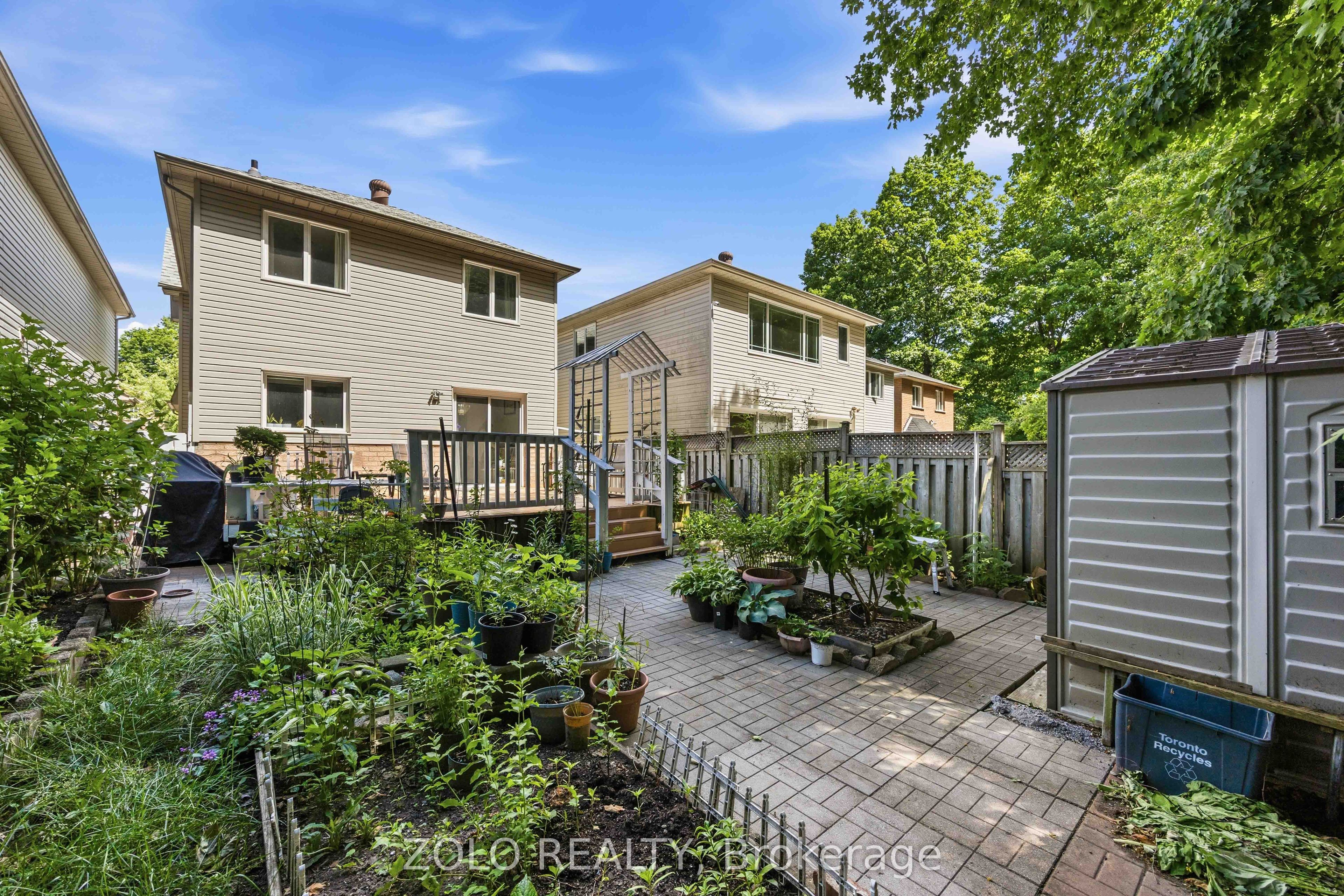 82 Piperbrook Crescent Property Photo 20