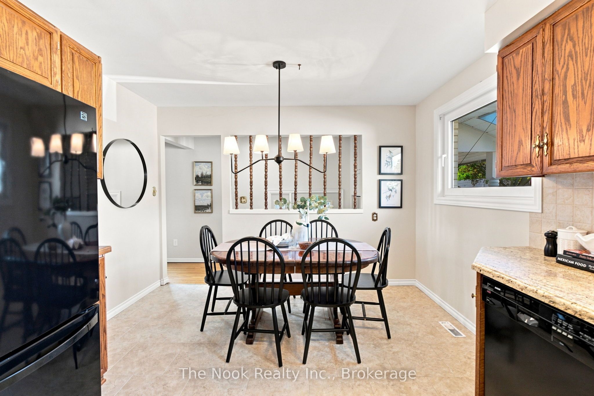 274 Labrador Drive Property Photo 13