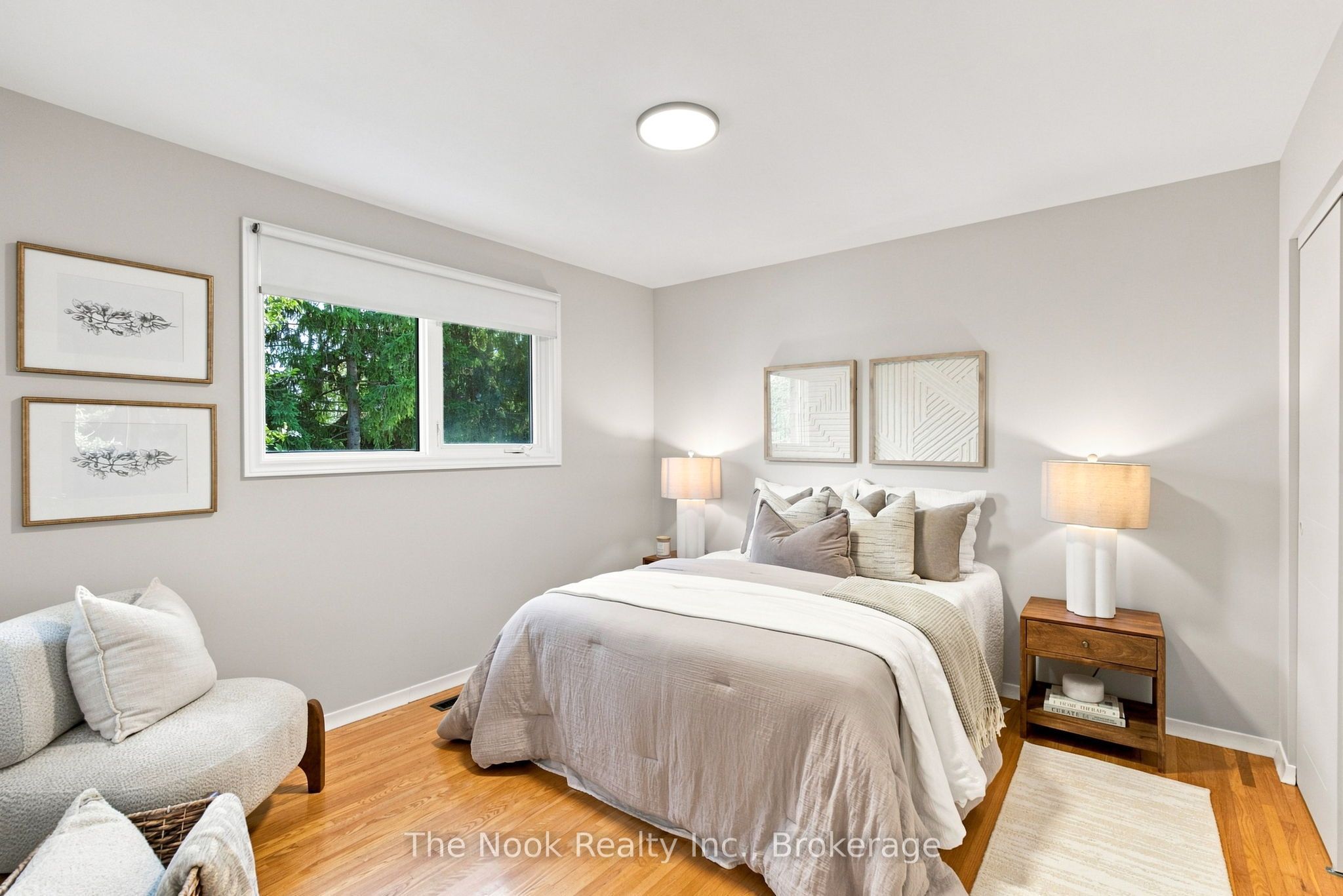 274 Labrador Drive Property Photo 18