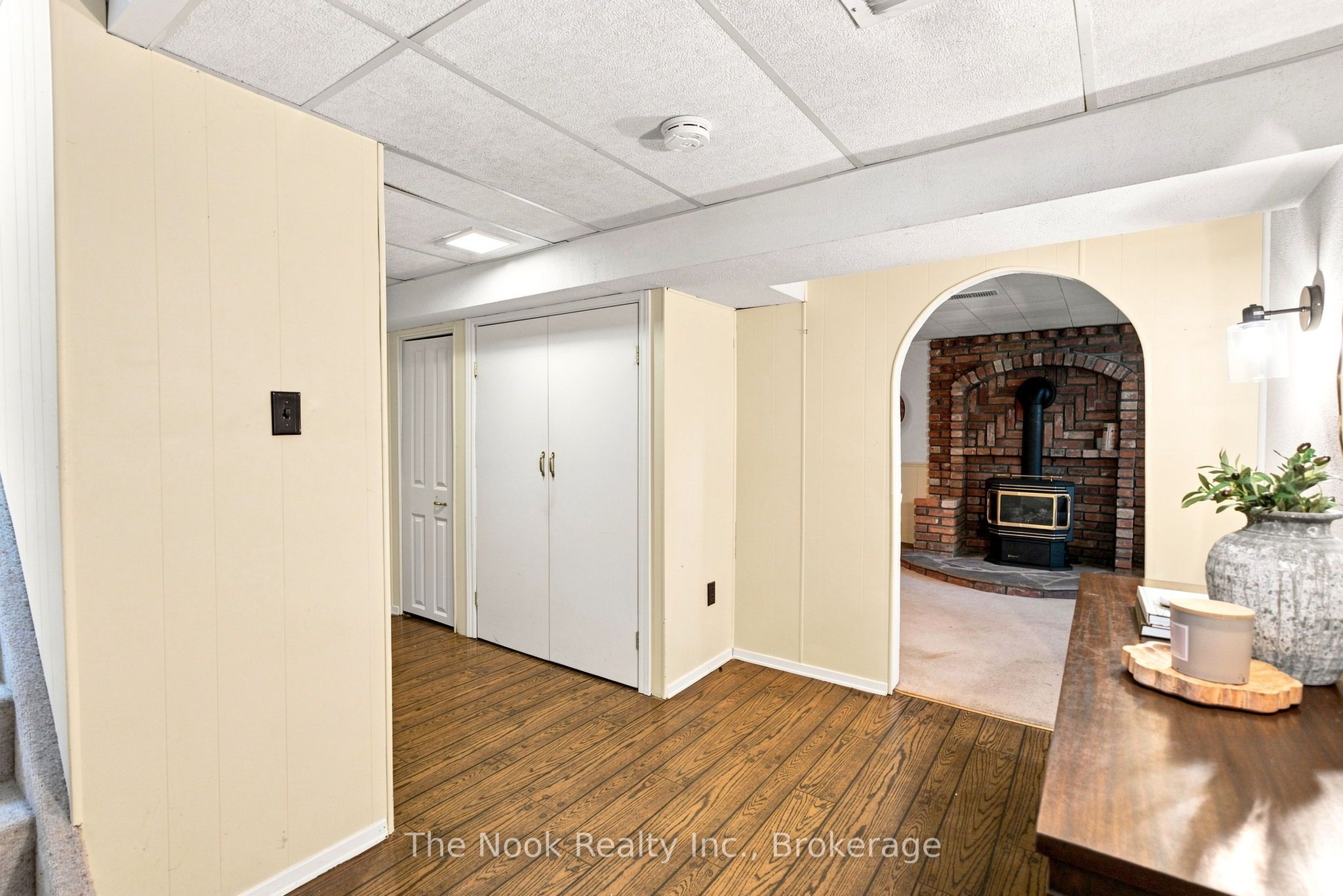 274 Labrador Drive Property Photo 27