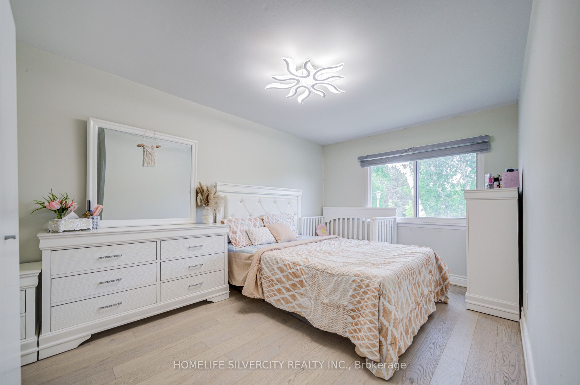 160 Purvis Crescent Property Photo 8