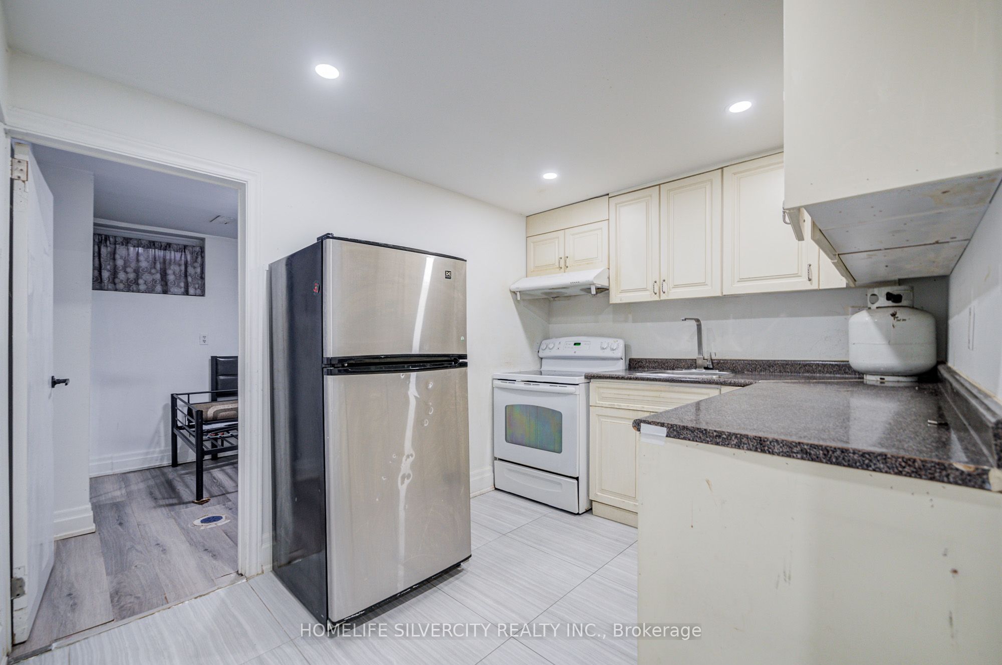 160 Purvis Crescent Property Photo 20