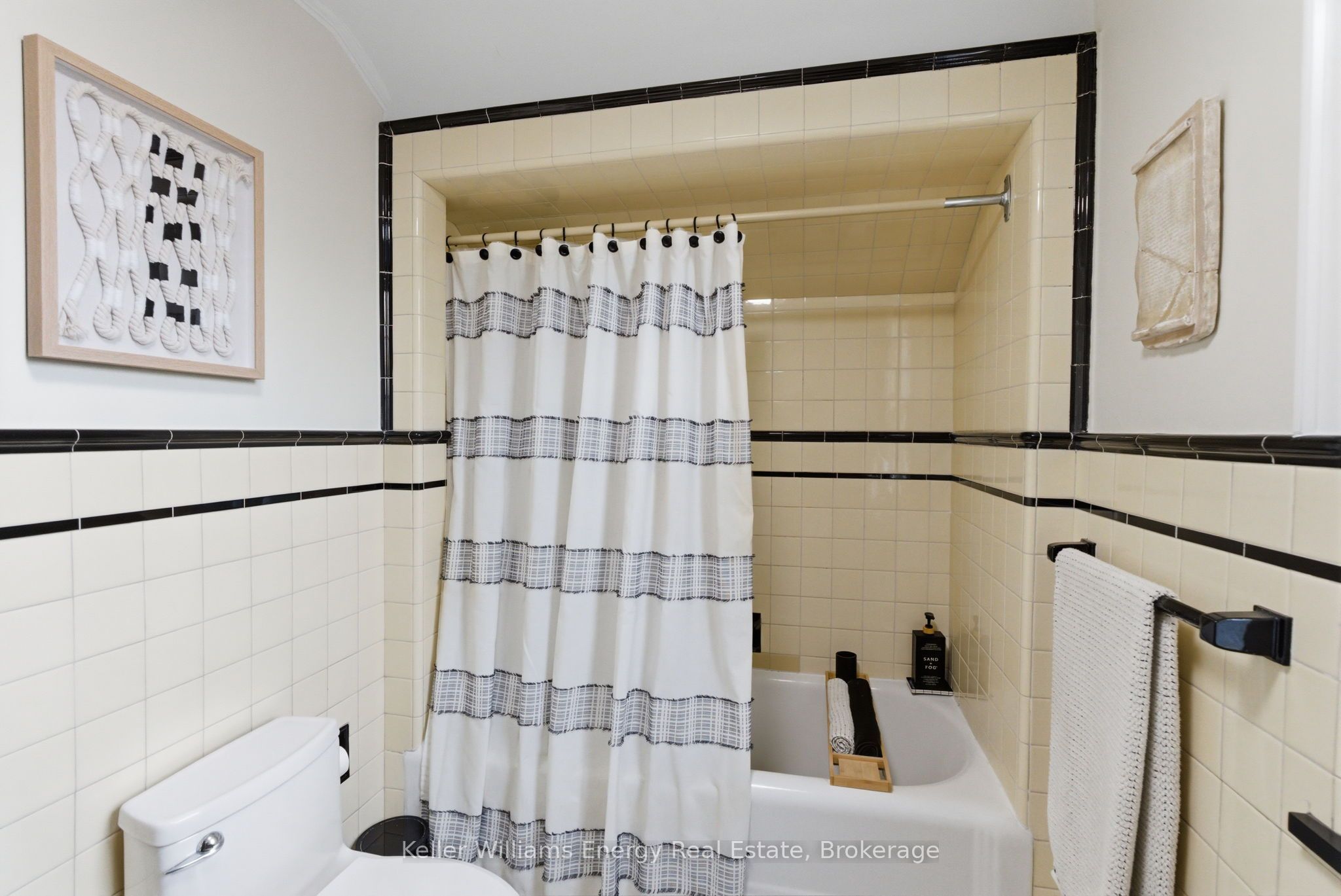 59 Bagot Street Property Photo 24