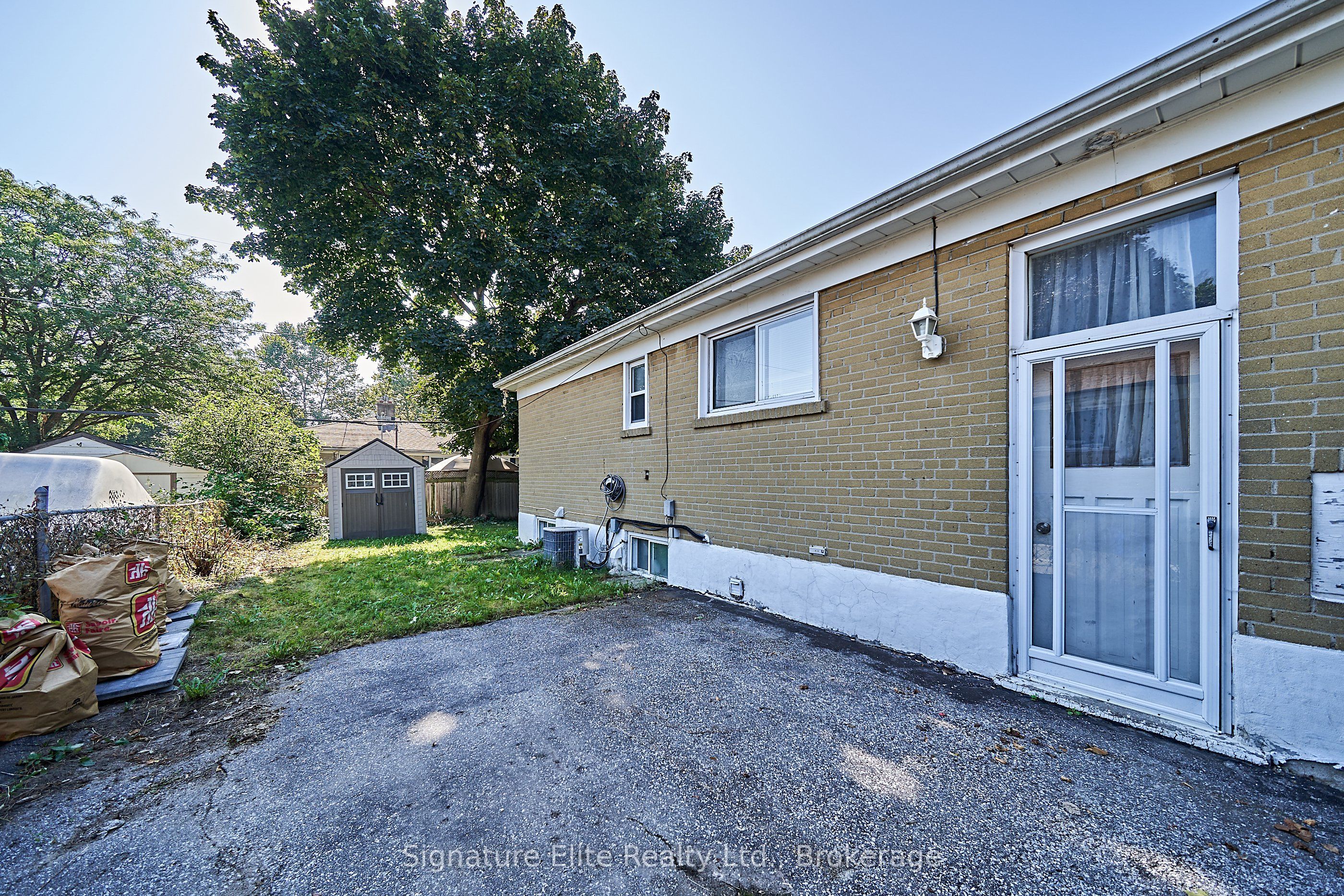 88 Burcher Road Bsmt Property Photo 4
