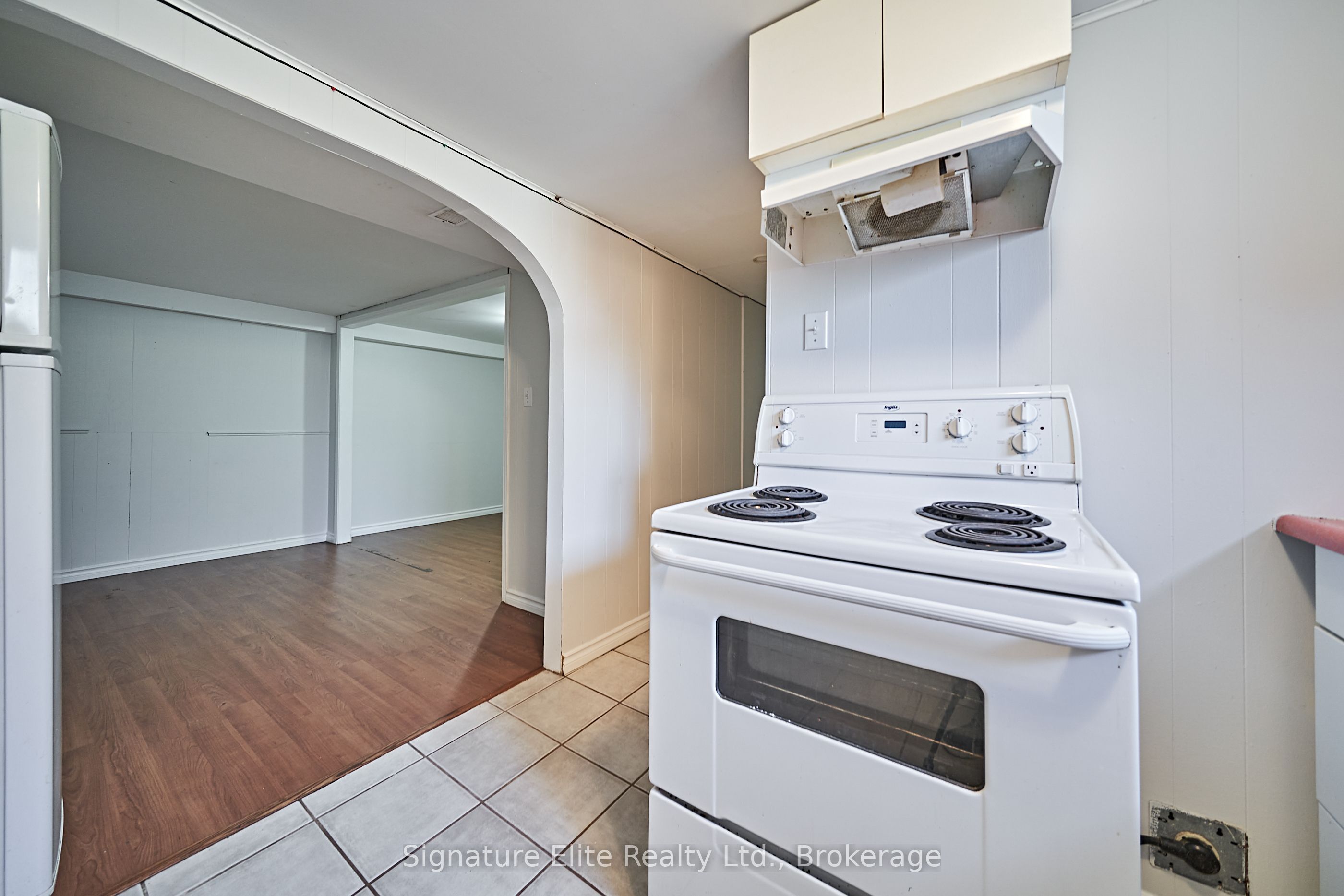 88 Burcher Road Bsmt Property Photo 11