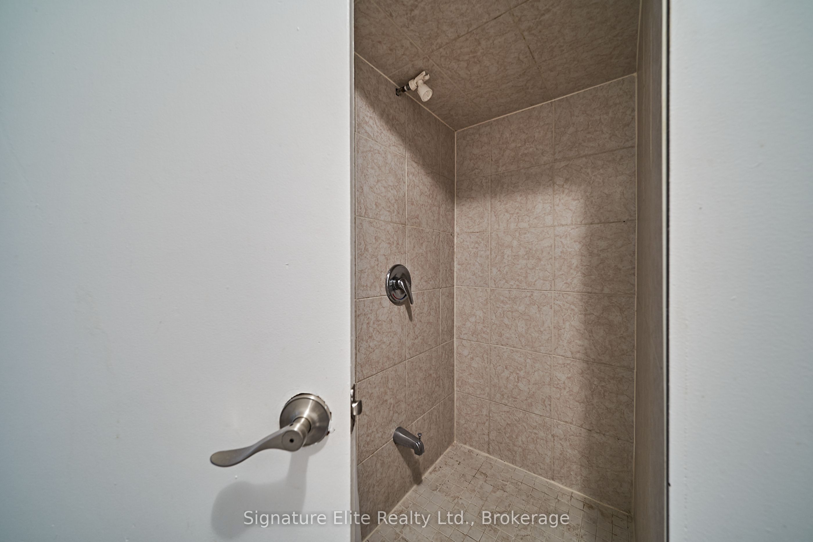 88 Burcher Road Bsmt Property Photo 17
