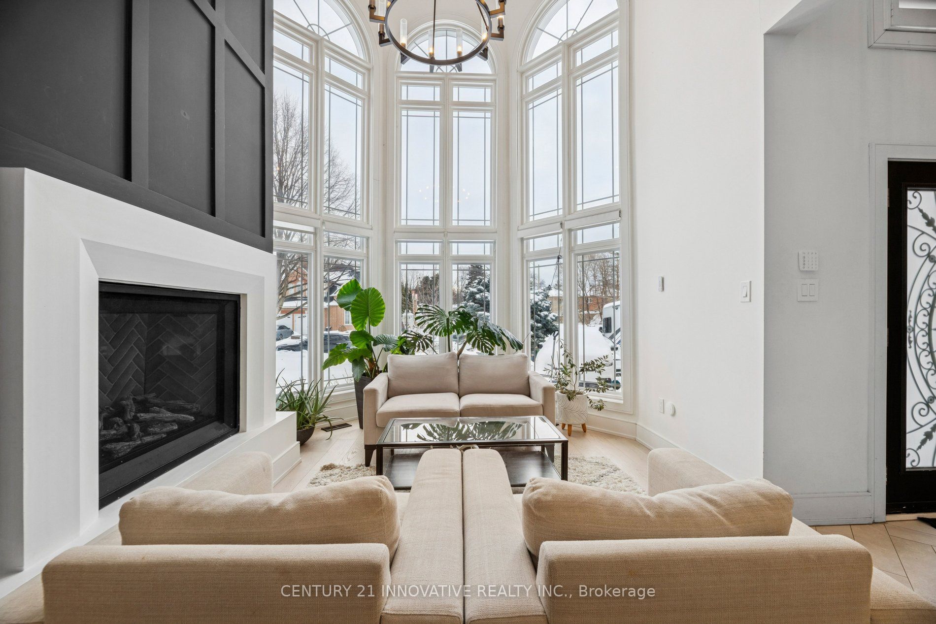6 Devonridge Crescent Property Photo 8