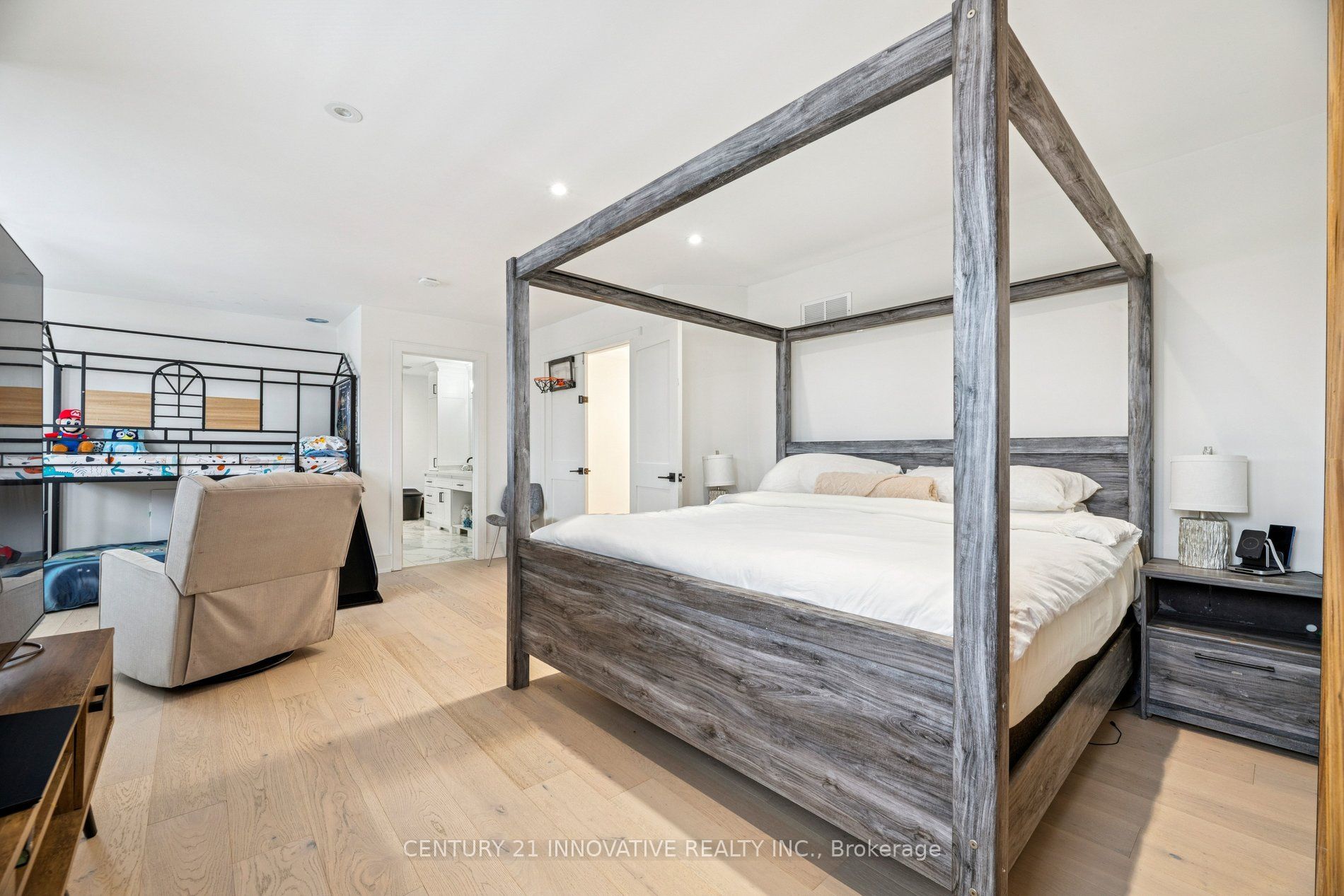 6 Devonridge Crescent Property Photo 31