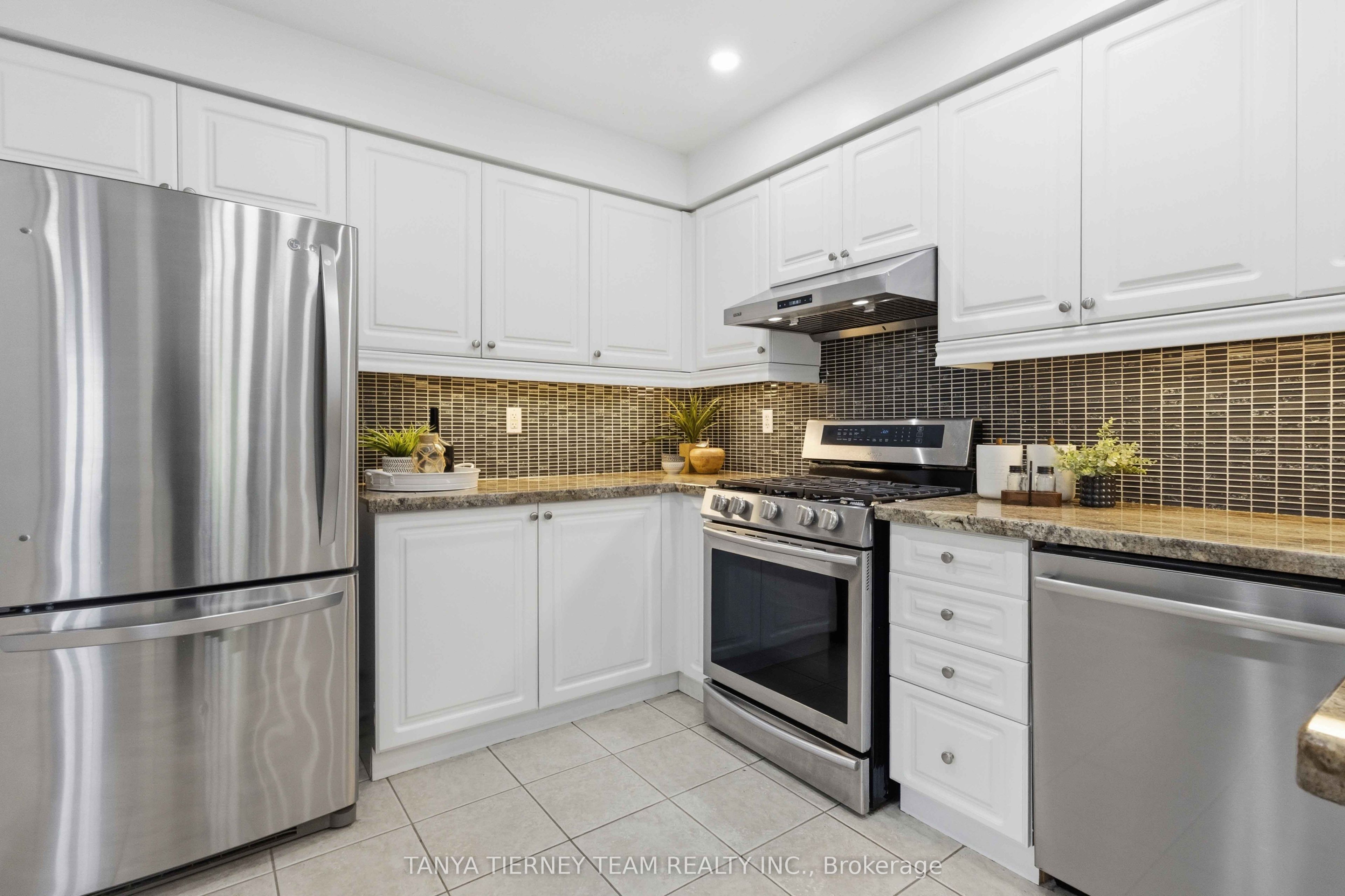 96 Robideau Place Property Photo 12