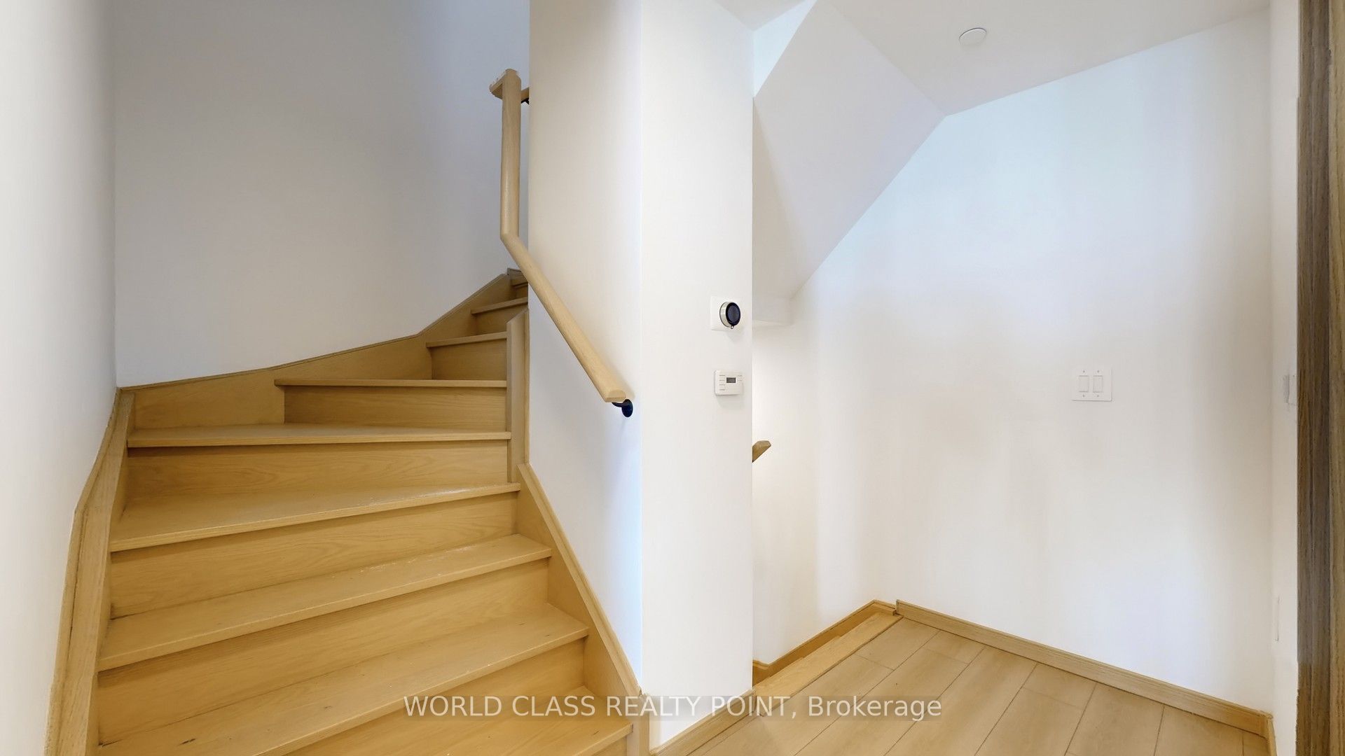 3425 Sheppard Avenue E C3- 301 Property Photo 17
