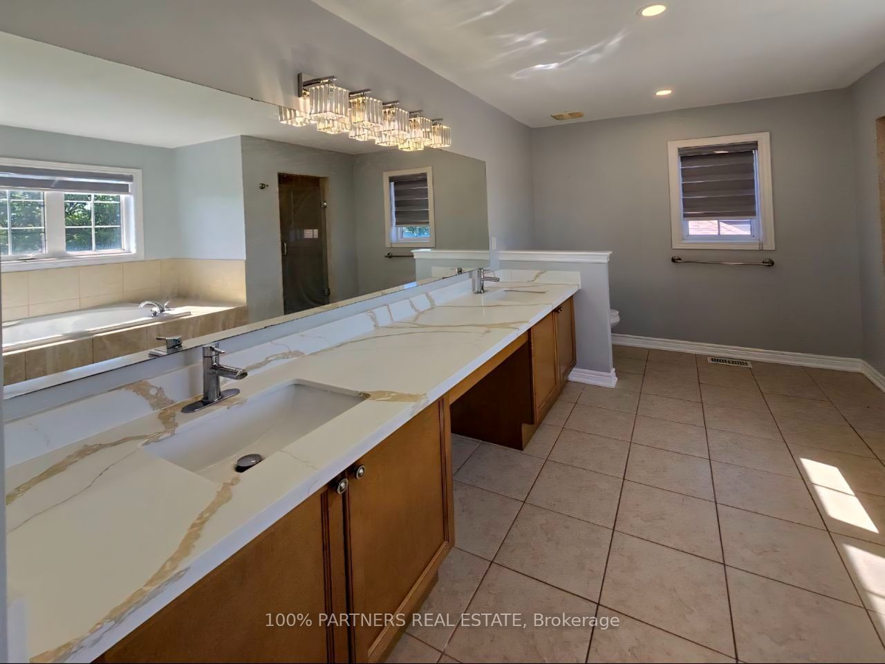8 St. Philip Court Property Photo 33