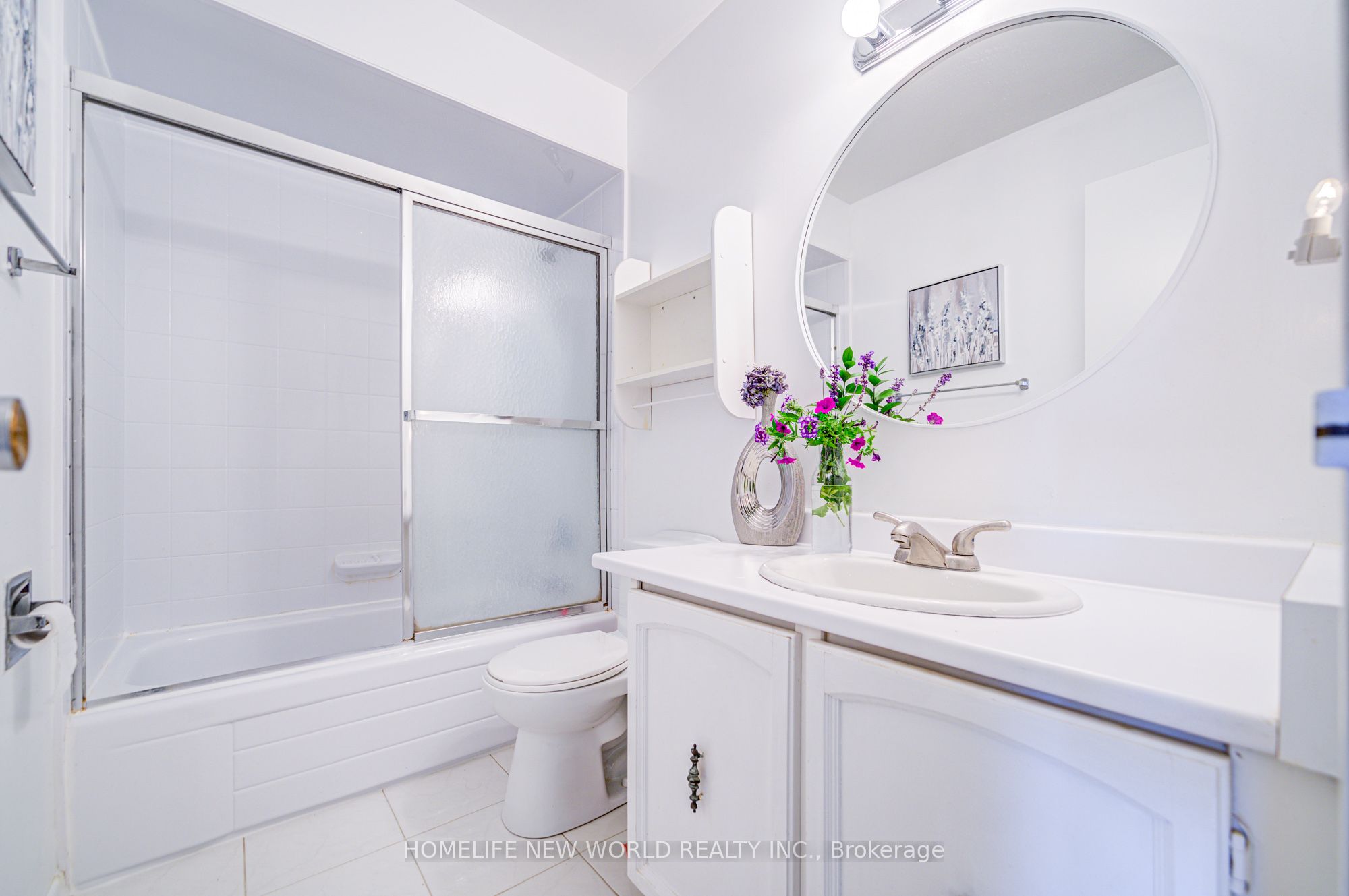 44 Chester Le Boulevard 39 Property Photo 25