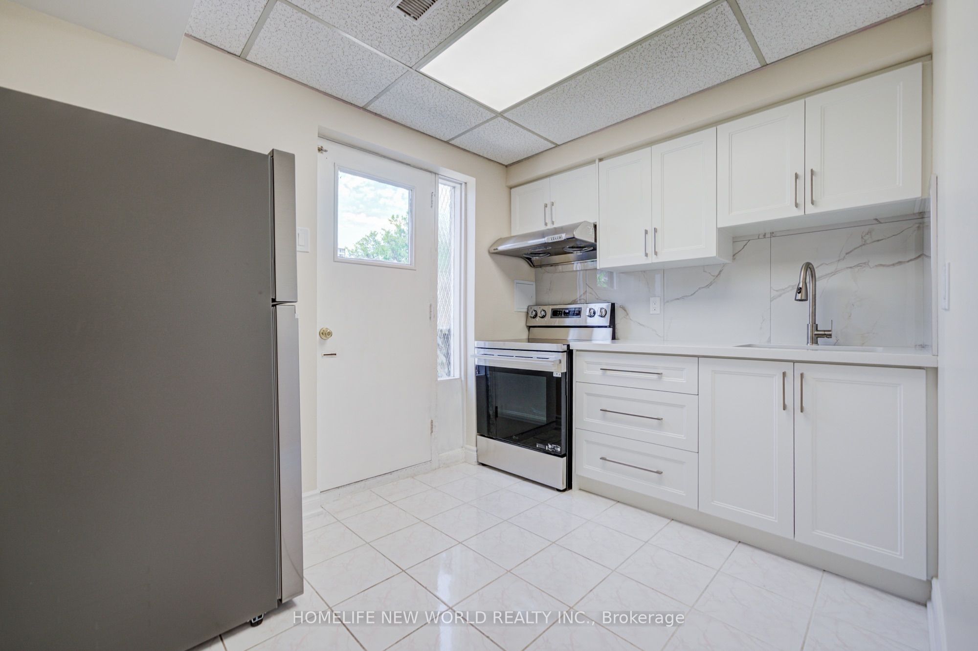 46 Tineta Crescent Property Photo 4