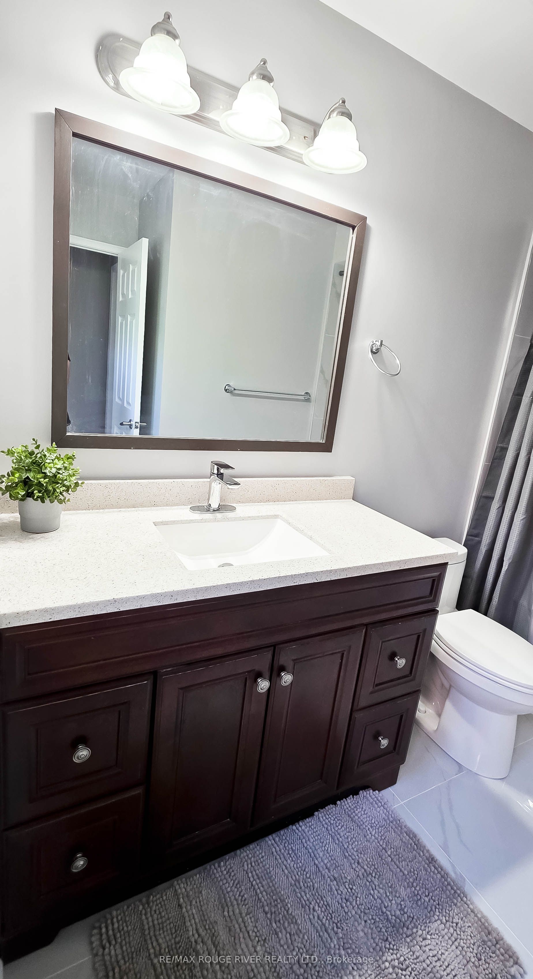 6 Knotty Pine Drive Property Photo 15