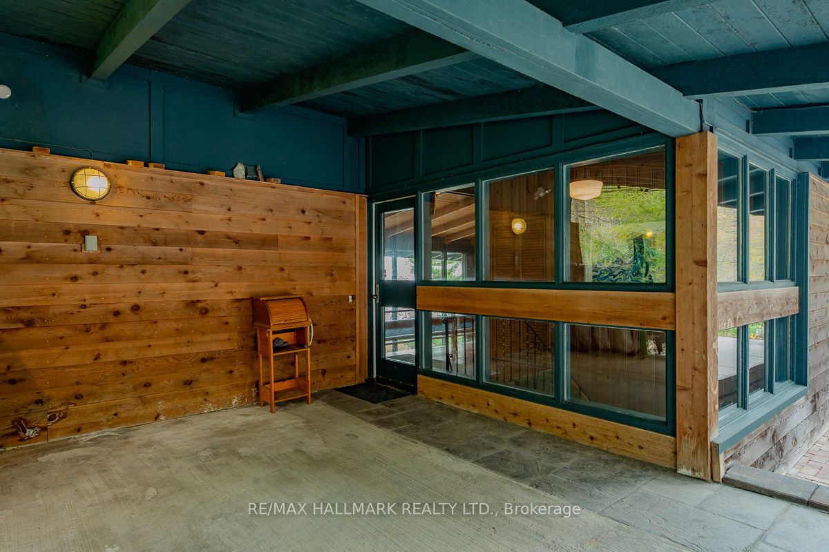 2 Ledge Road Property Photo 6
