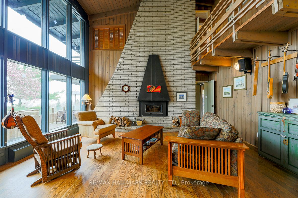2 Ledge Road Property Photo 11