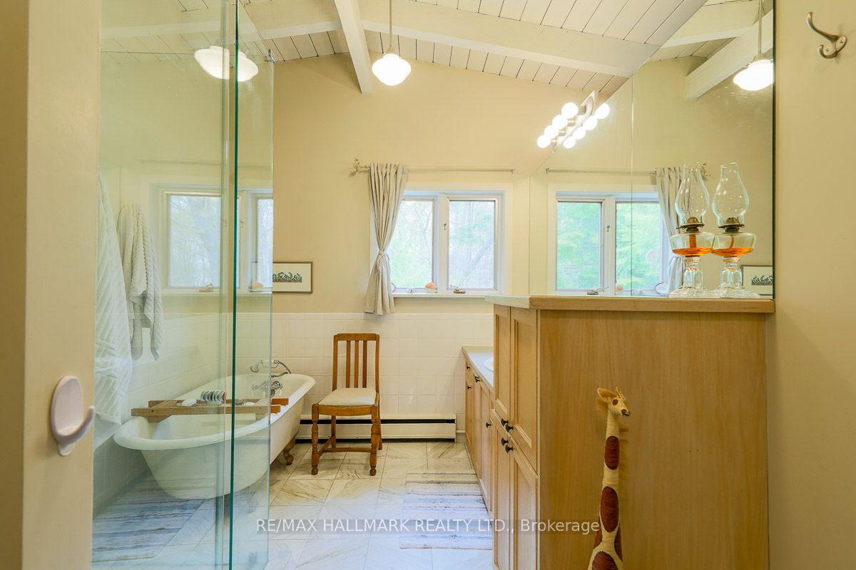 2 Ledge Road Property Photo 21