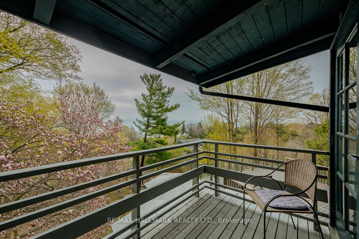 2 Ledge Road Property Photo 24