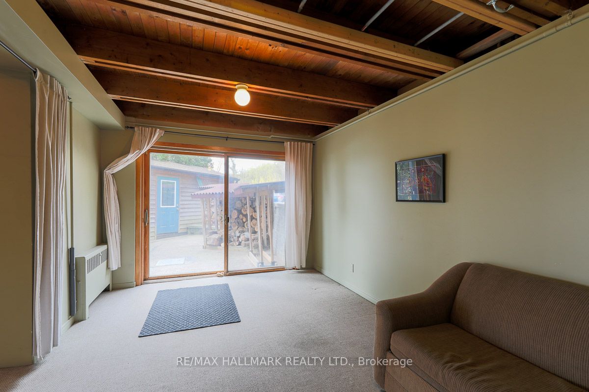 2 Ledge Road Property Photo 29