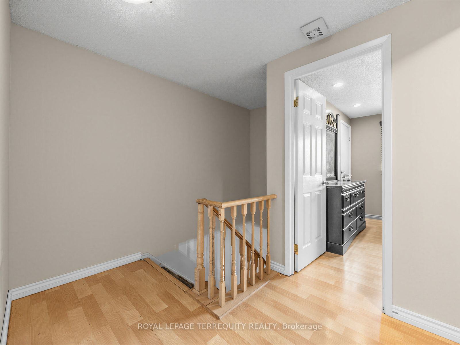 1330 Trowbridge Drive 19 Property Photo 19