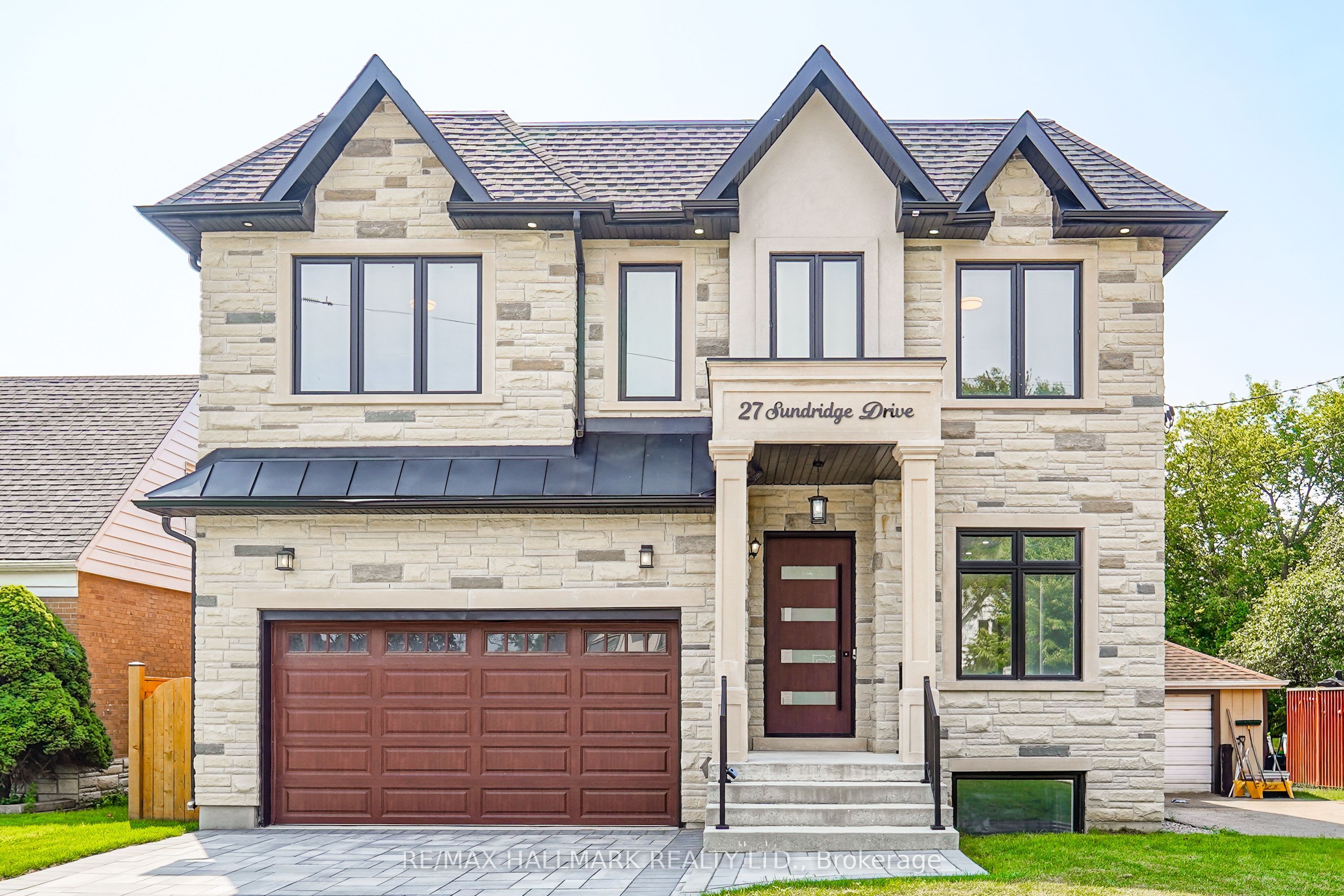 27 Sundridge Drive Property Photo 1