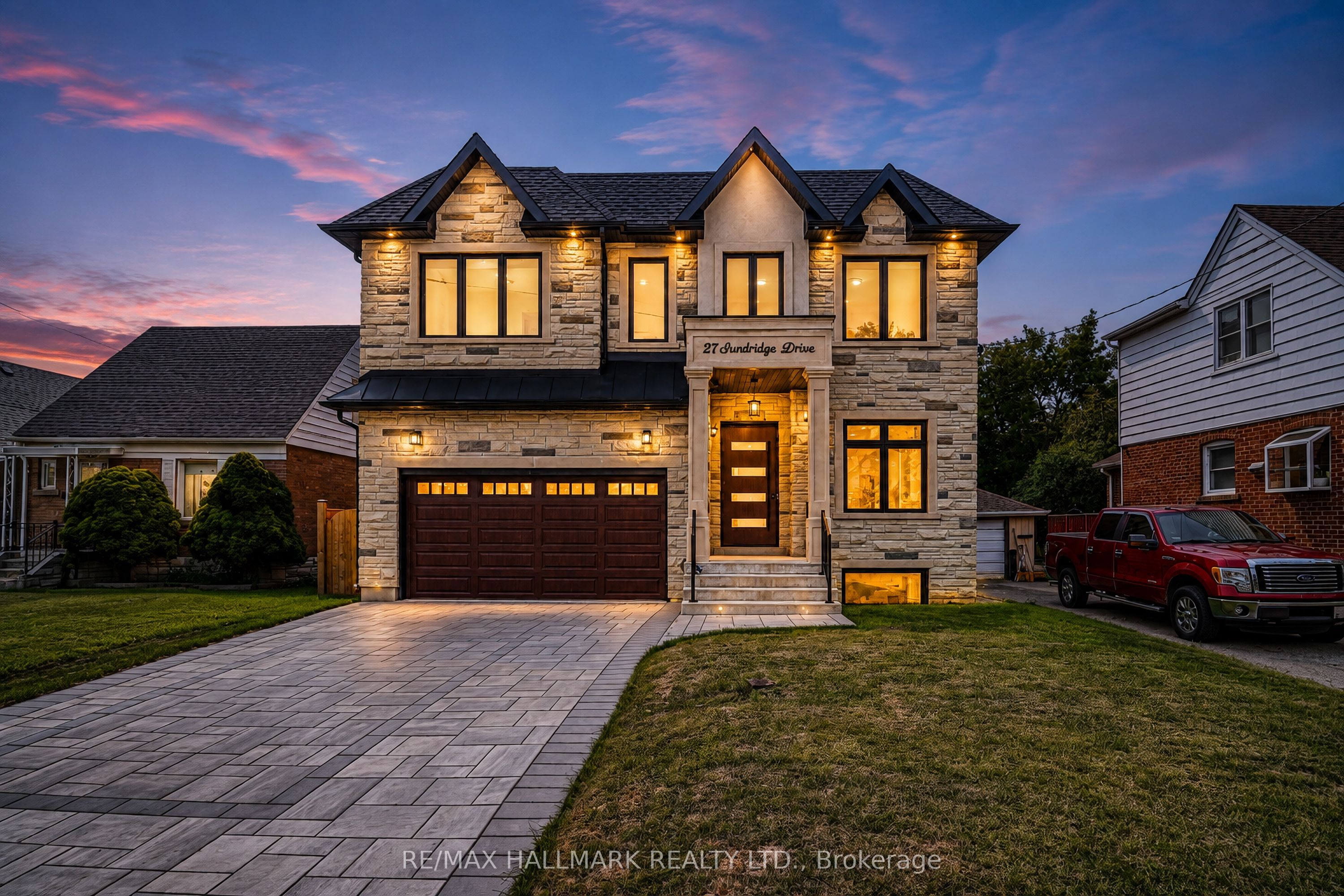 27 Sundridge Drive Property Photo 2