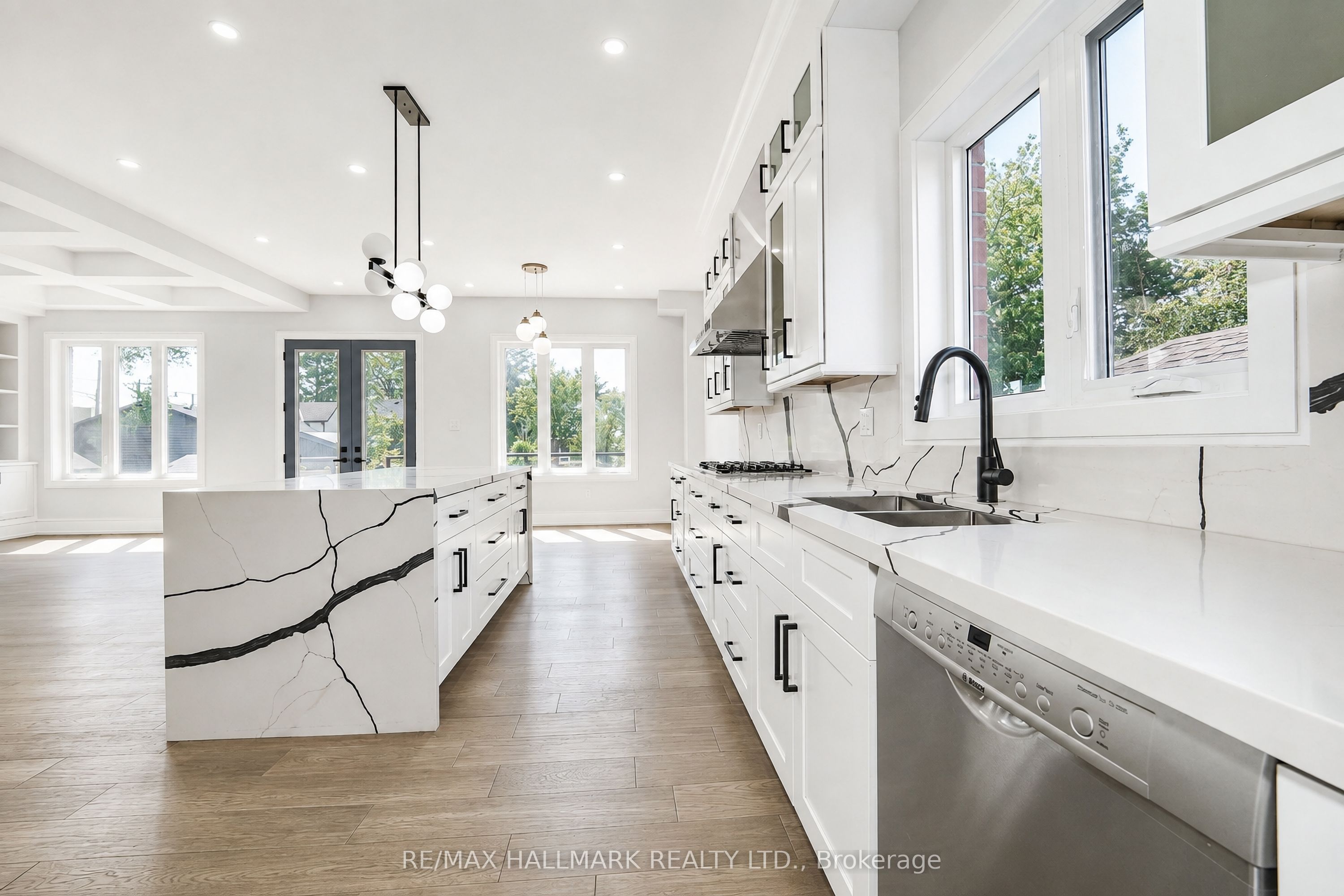 27 Sundridge Drive Property Photo 10