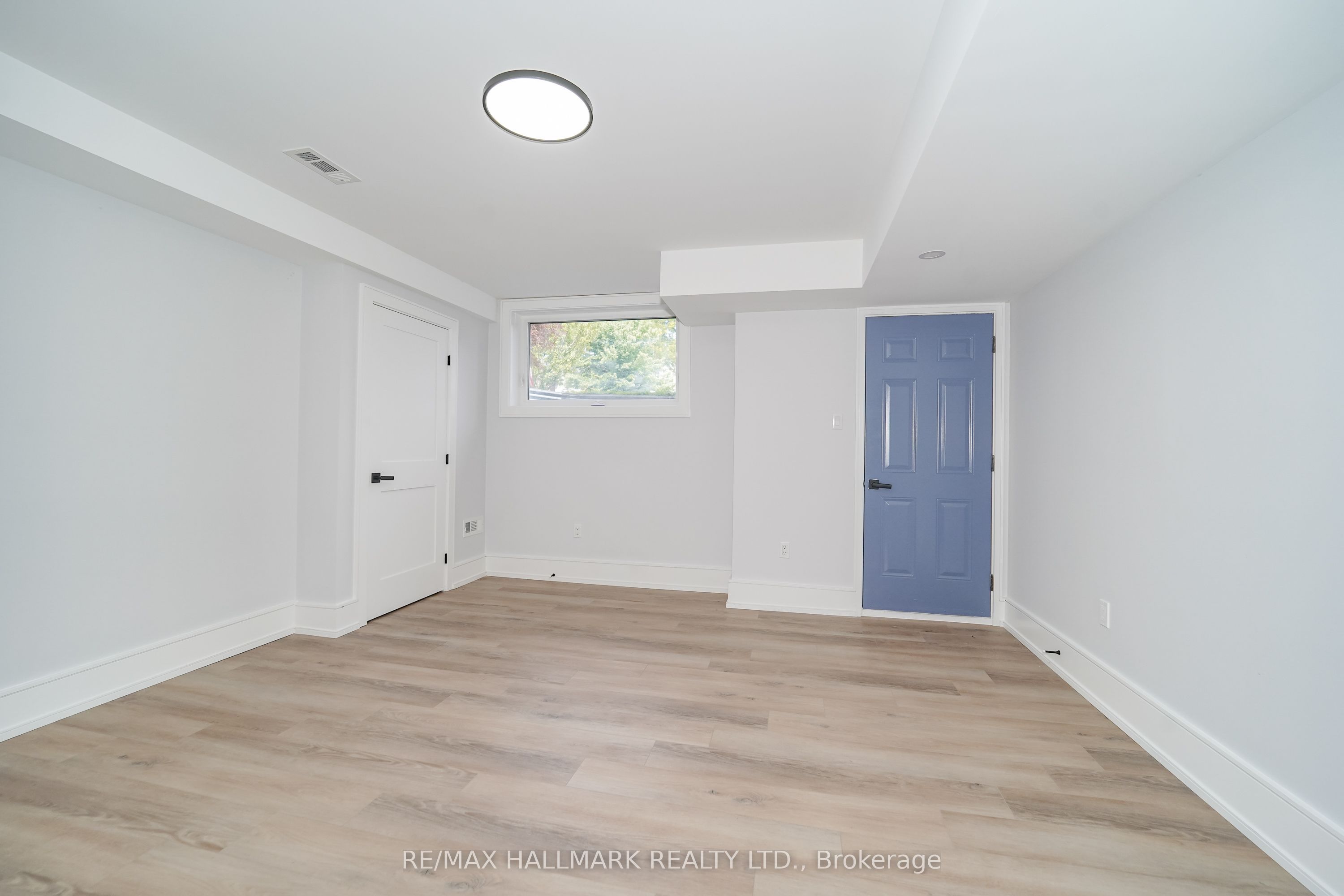 27 Sundridge Drive Property Photo 41