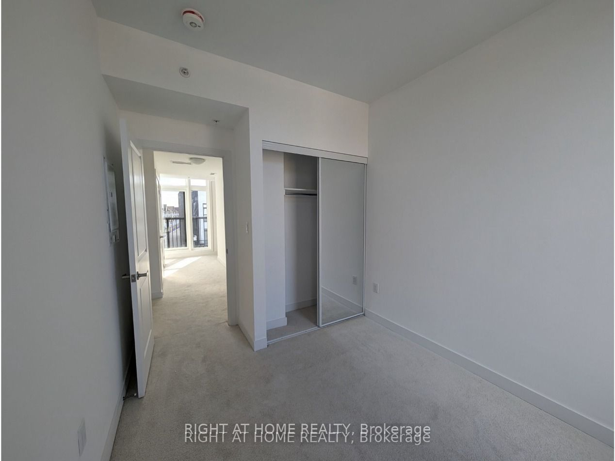 188 Angus Drive 19 Property Photo 16