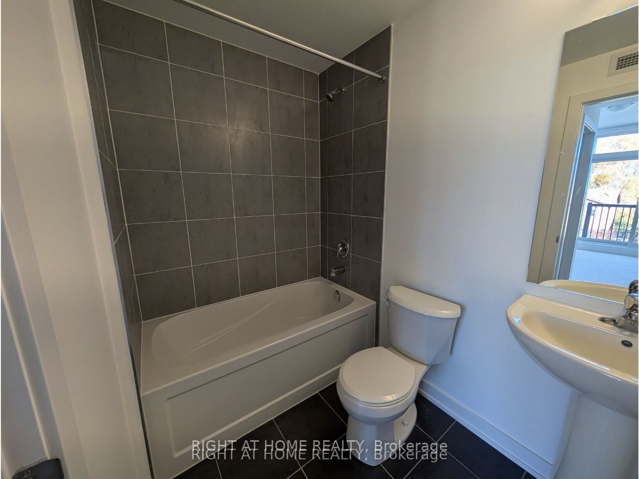 188 Angus Drive 19 Property Photo 19