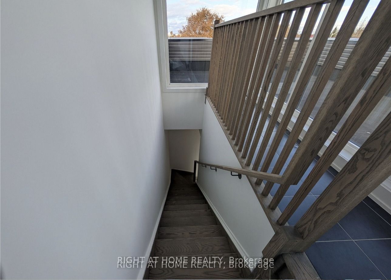 188 Angus Drive 19 Property Photo 21