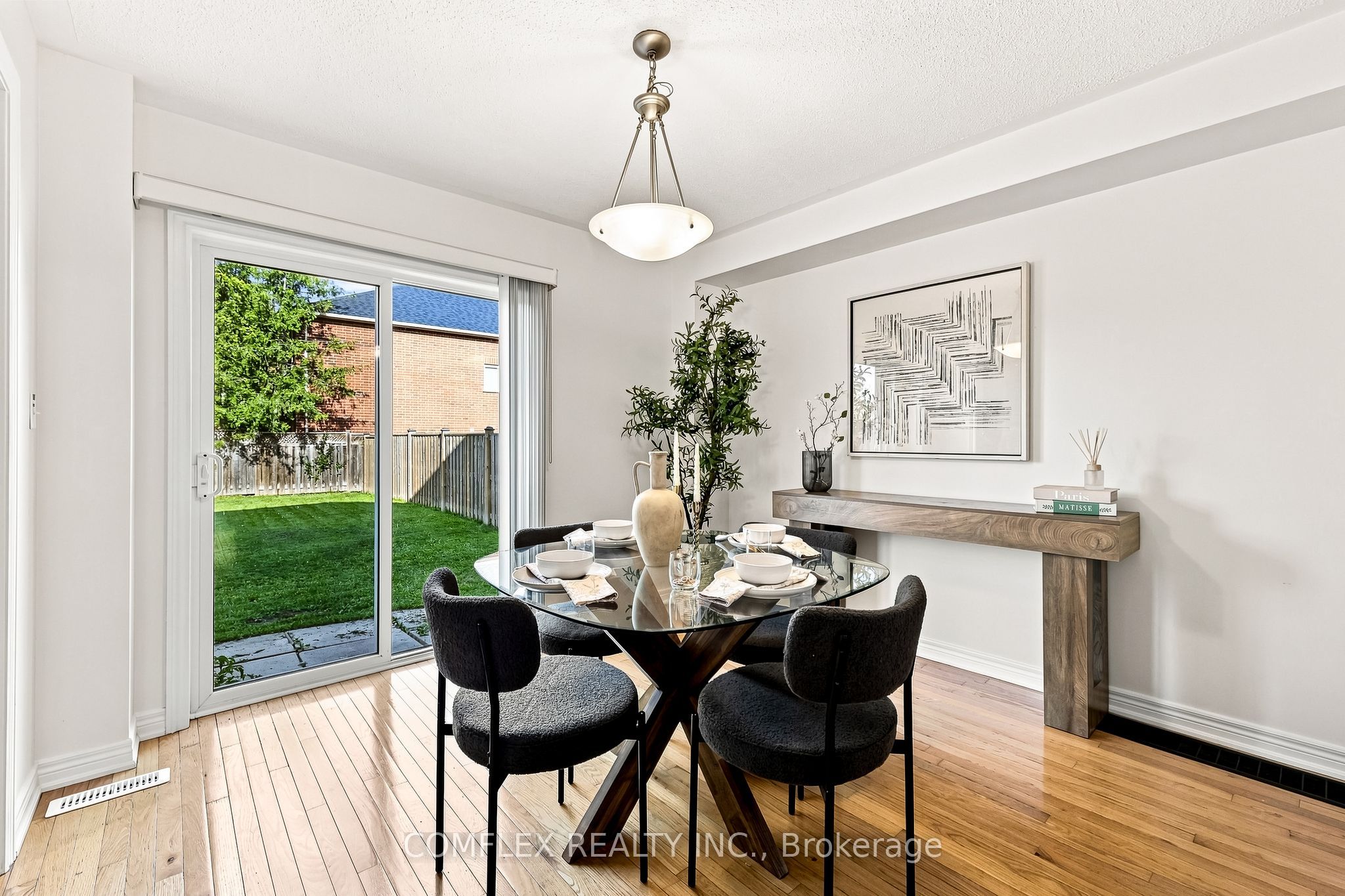 5 Rich Crescent Property Photo 13