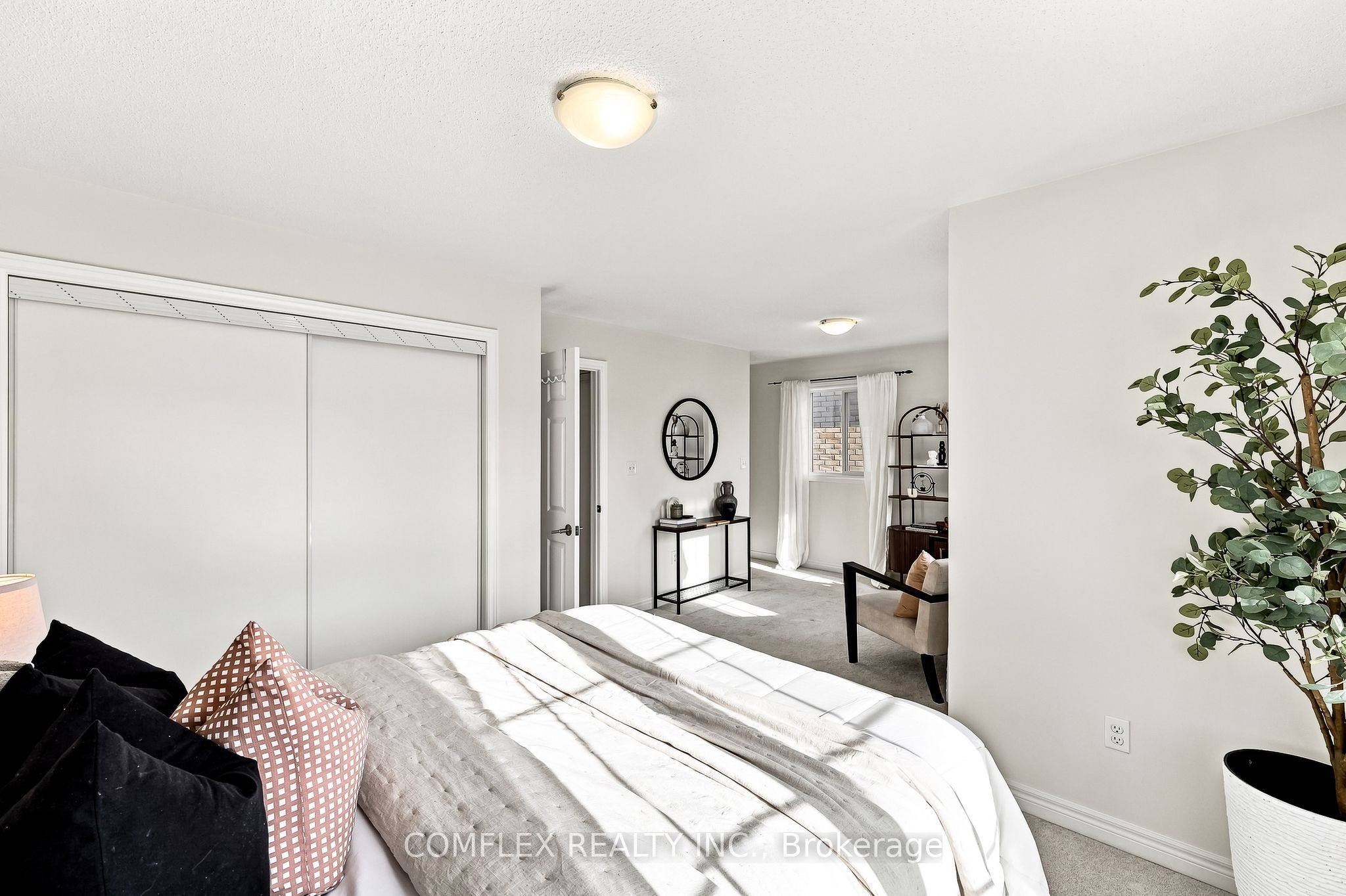 5 Rich Crescent Property Photo 24
