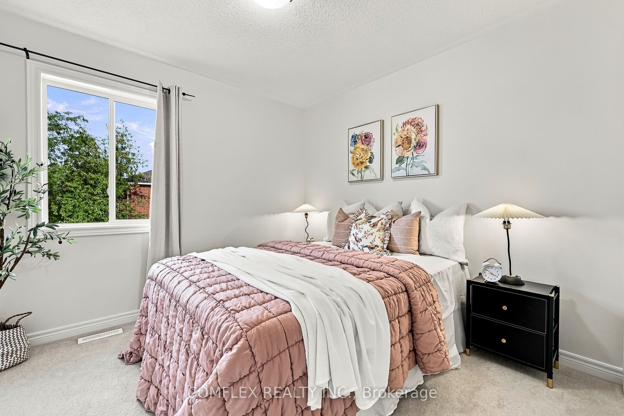 5 Rich Crescent Property Photo 26