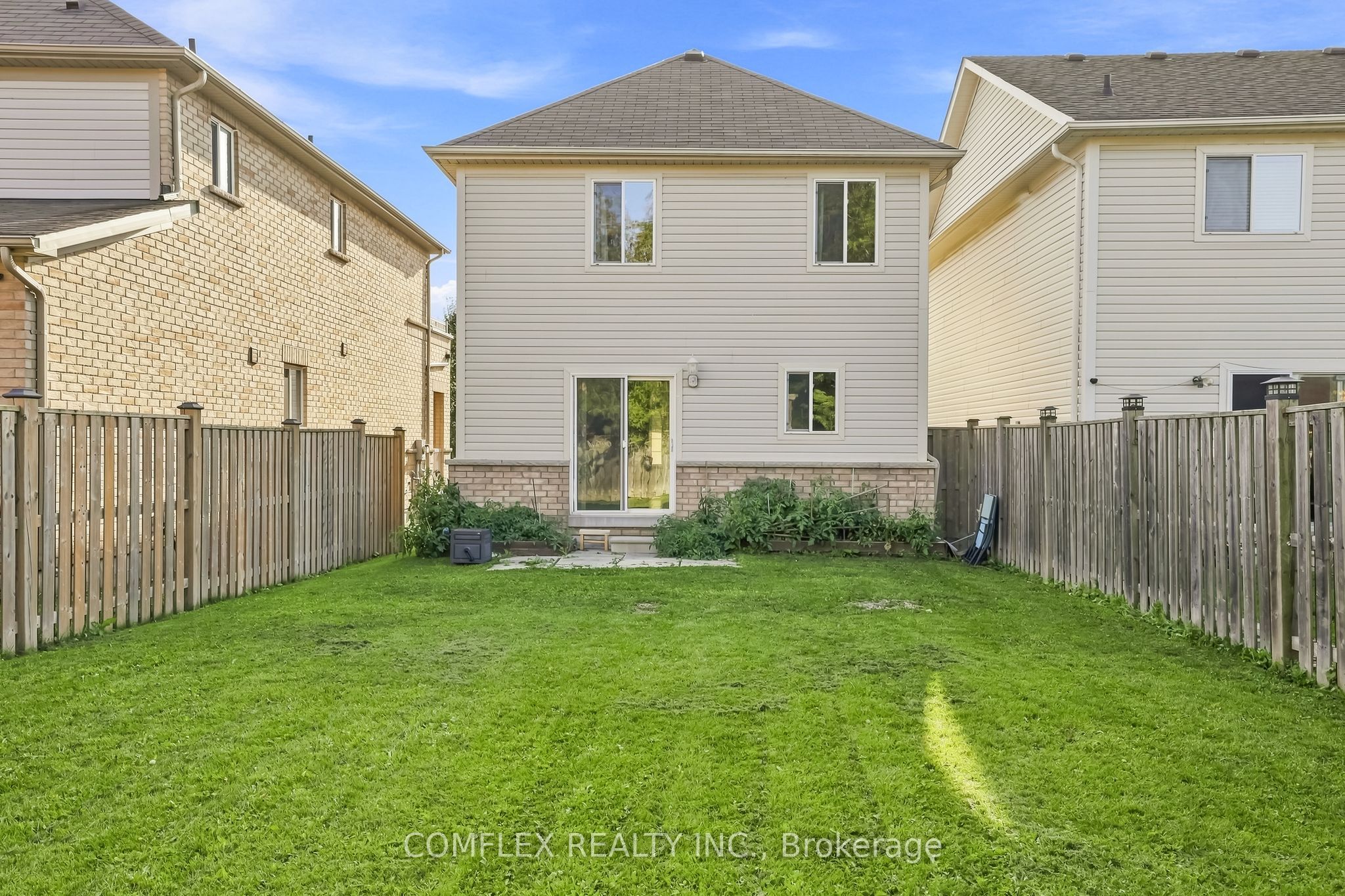 5 Rich Crescent Property Photo 32