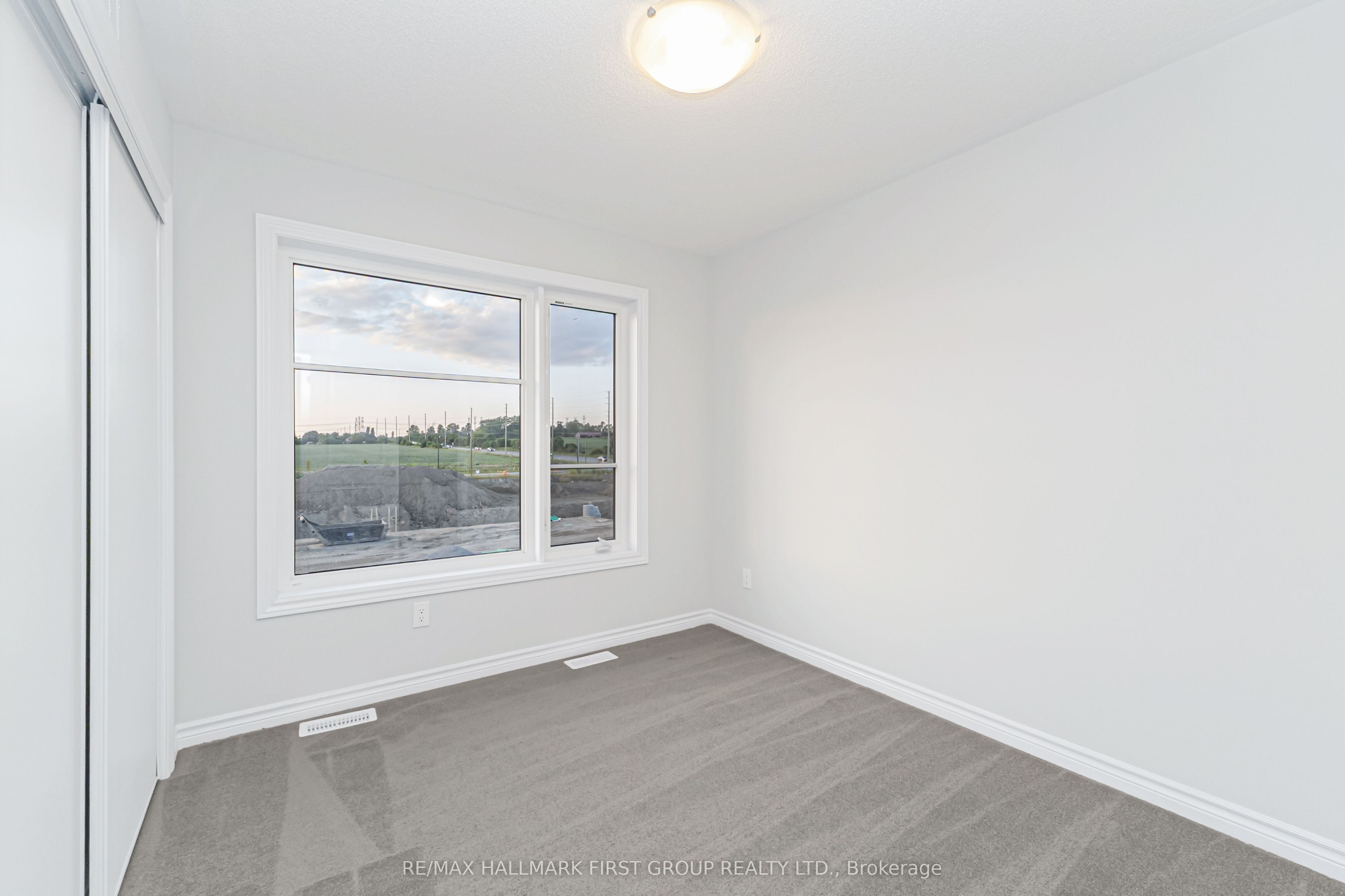 1178 Greentree Path Property Photo 14