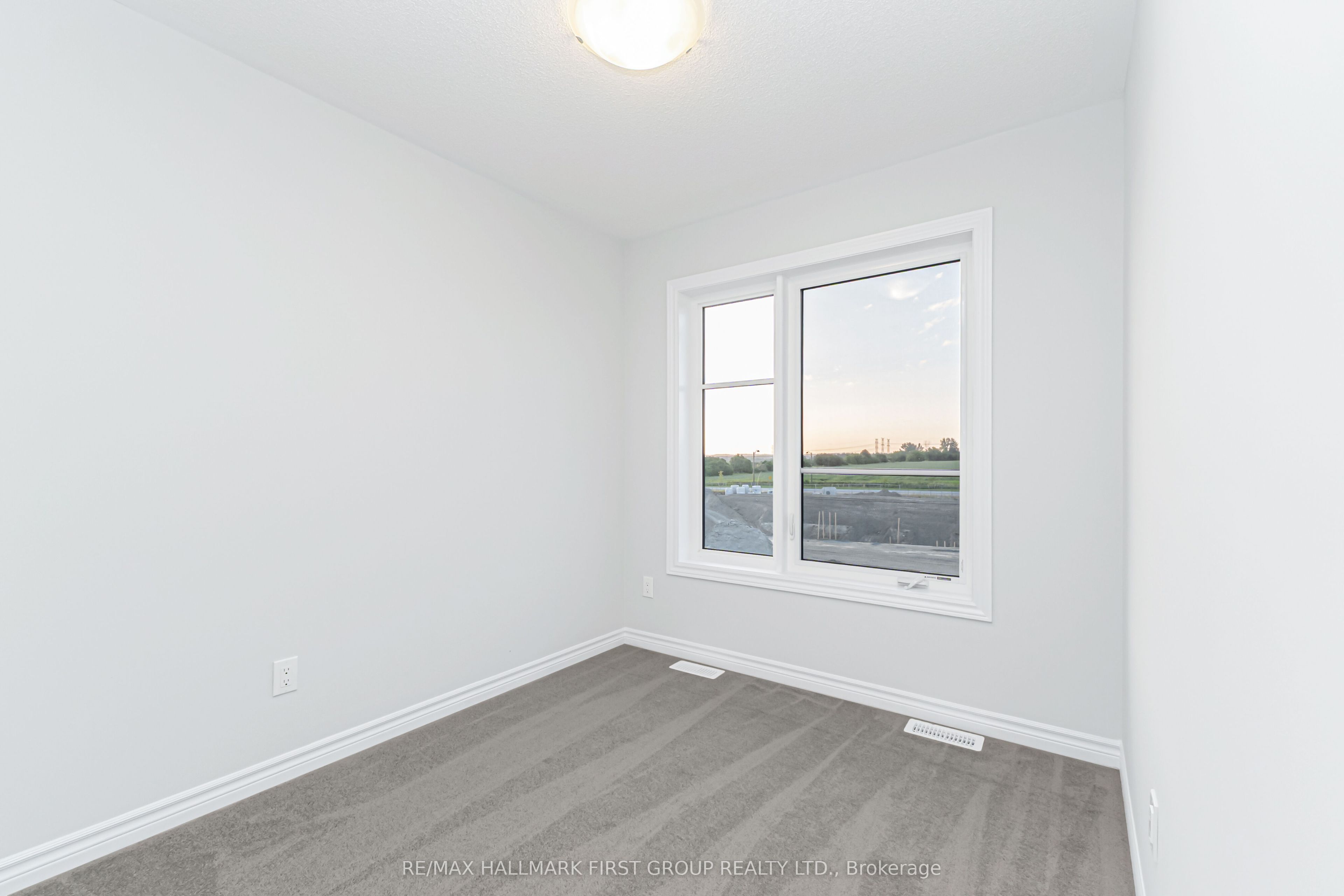 1178 Greentree Path Property Photo 15