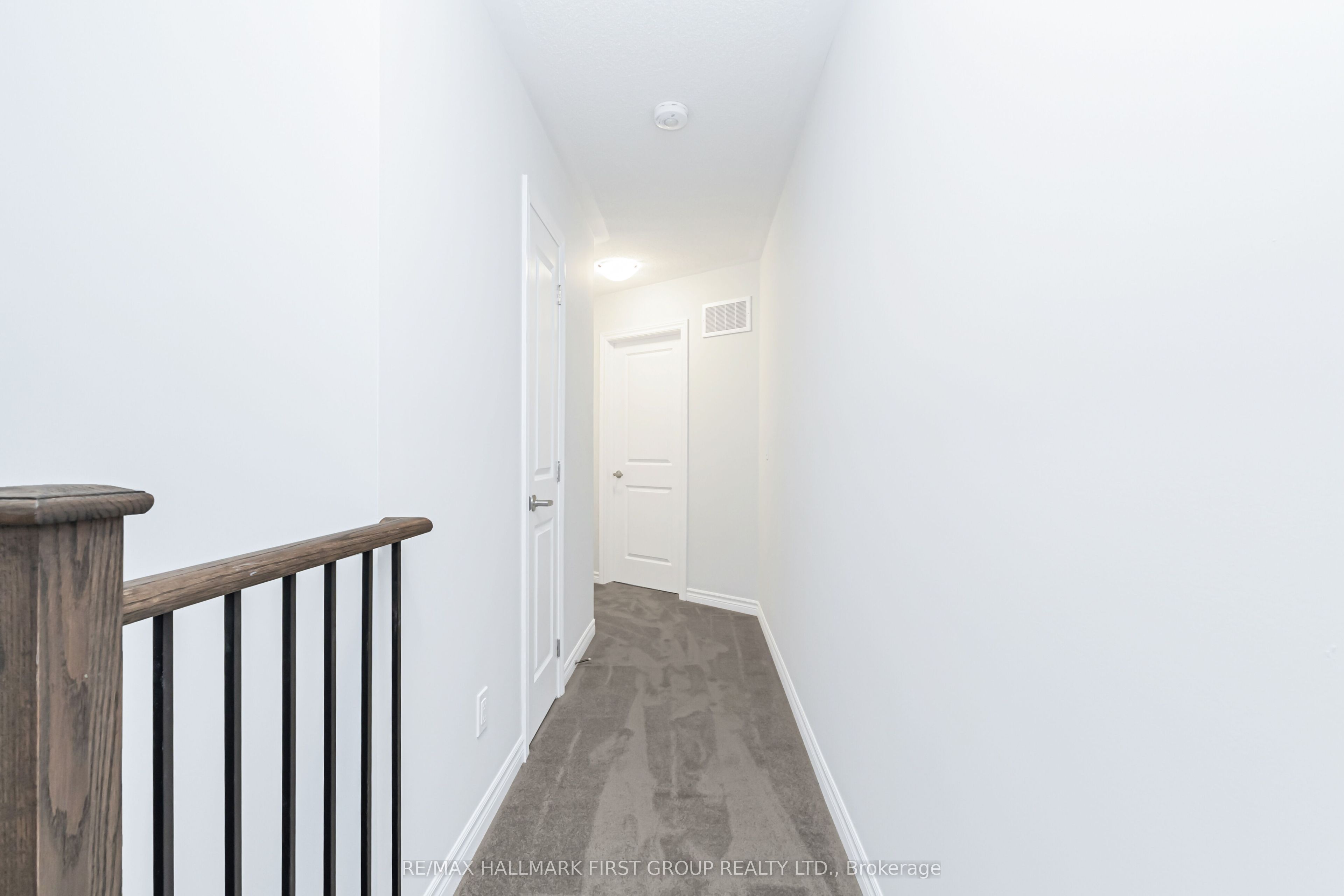 1178 Greentree Path Property Photo 17