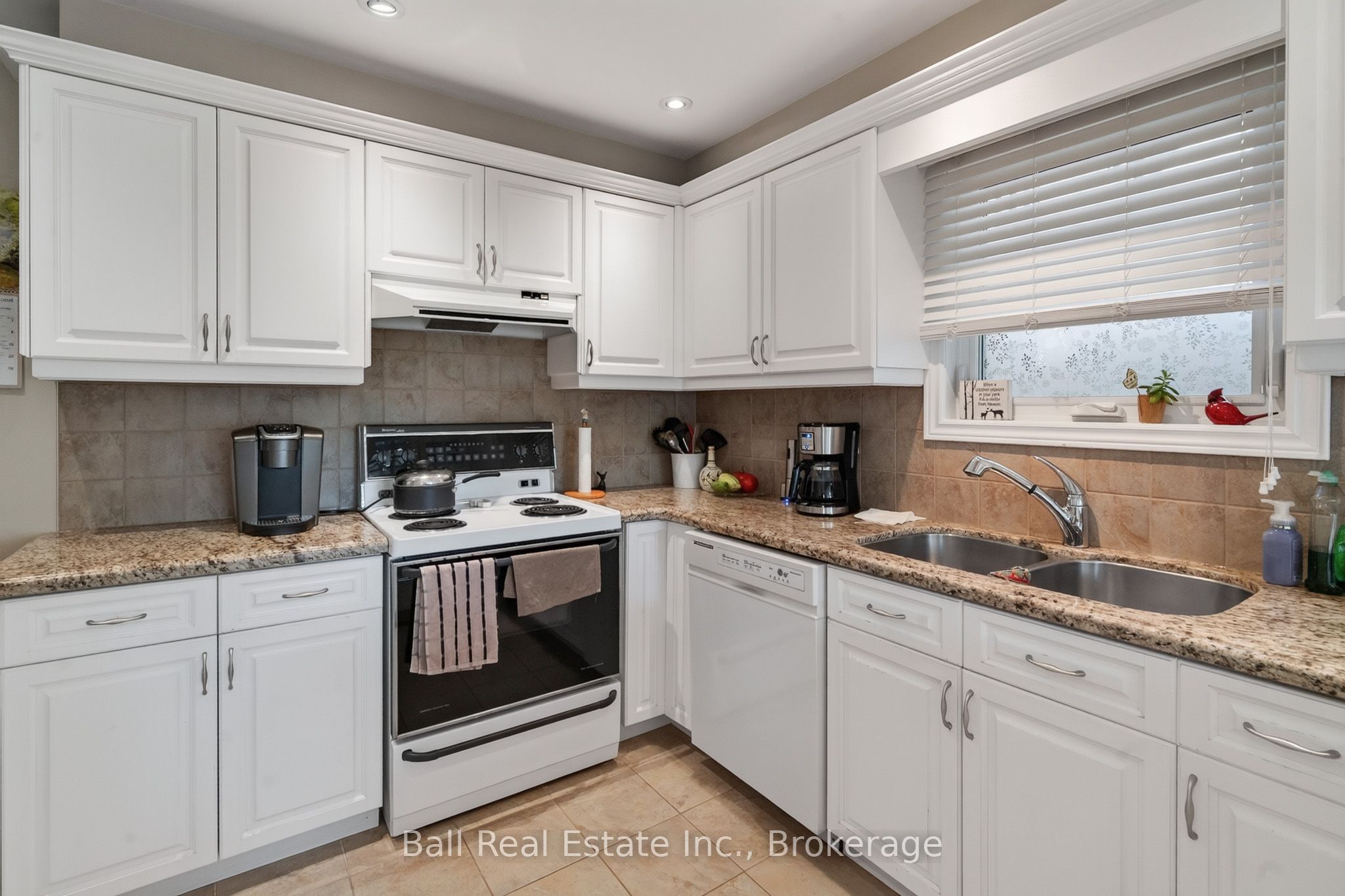 1517 Silver Spruce Drive Property Photo 8