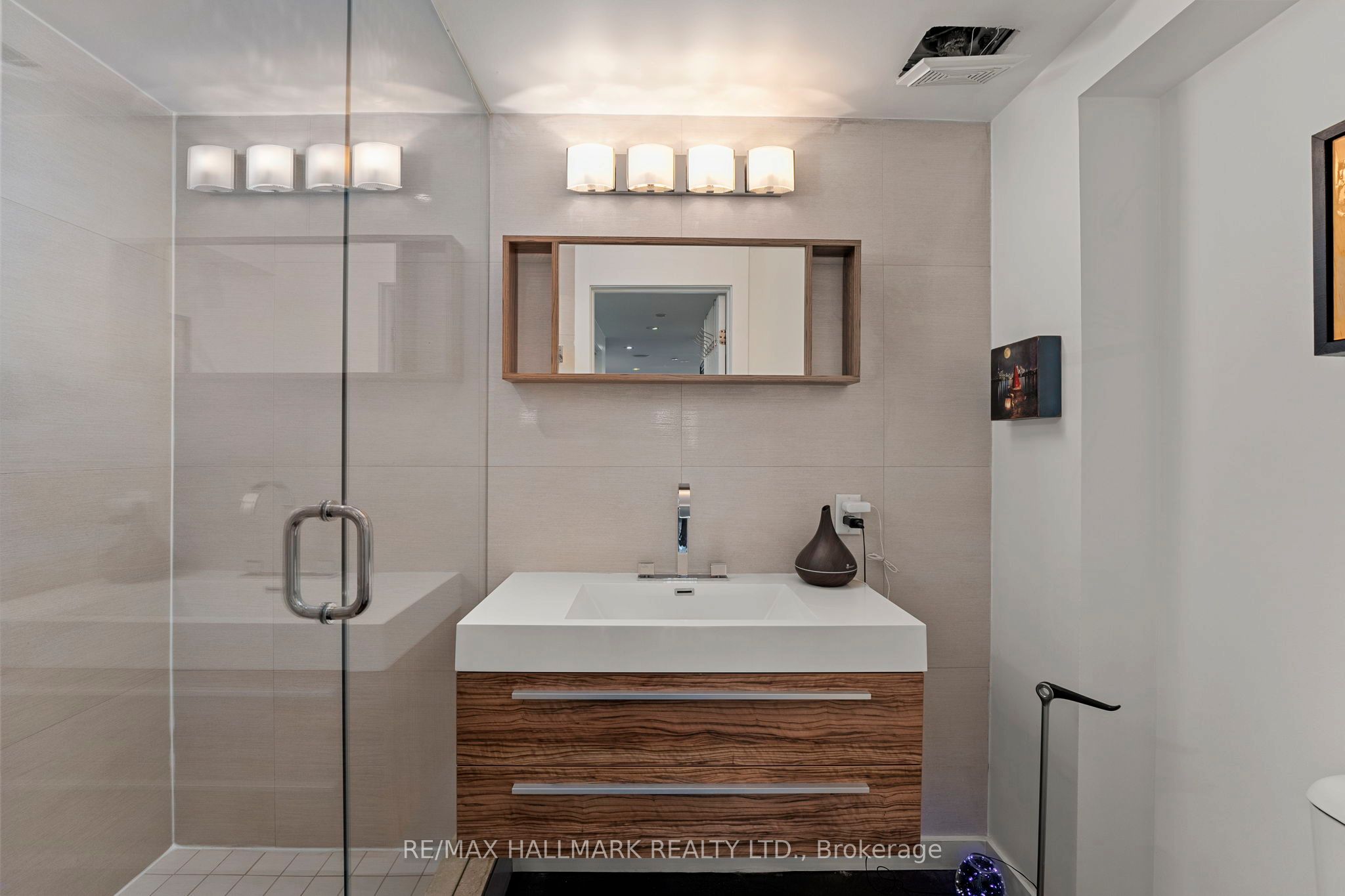 1173 Dundas Street E 226 Property Photo 11