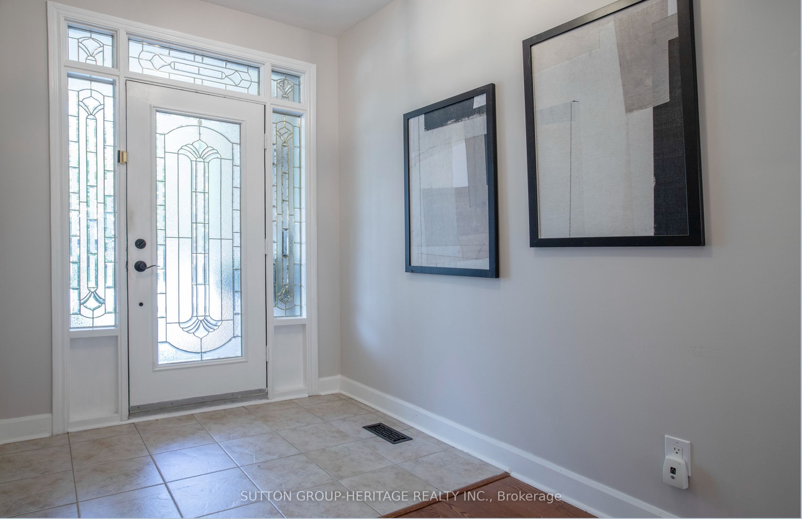 1870 Falconwood Way Property Photo 4