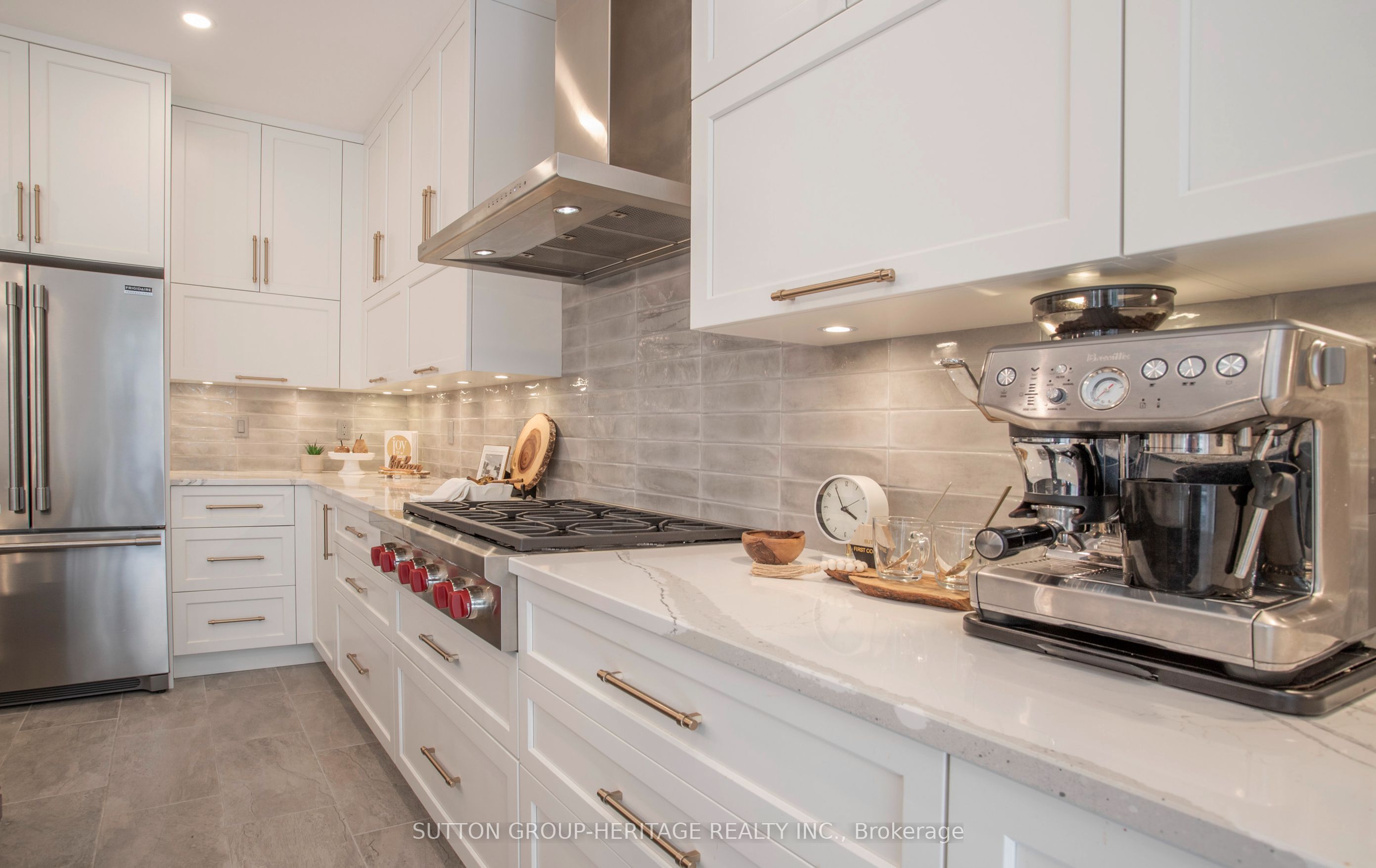 1870 Falconwood Way Property Photo 17
