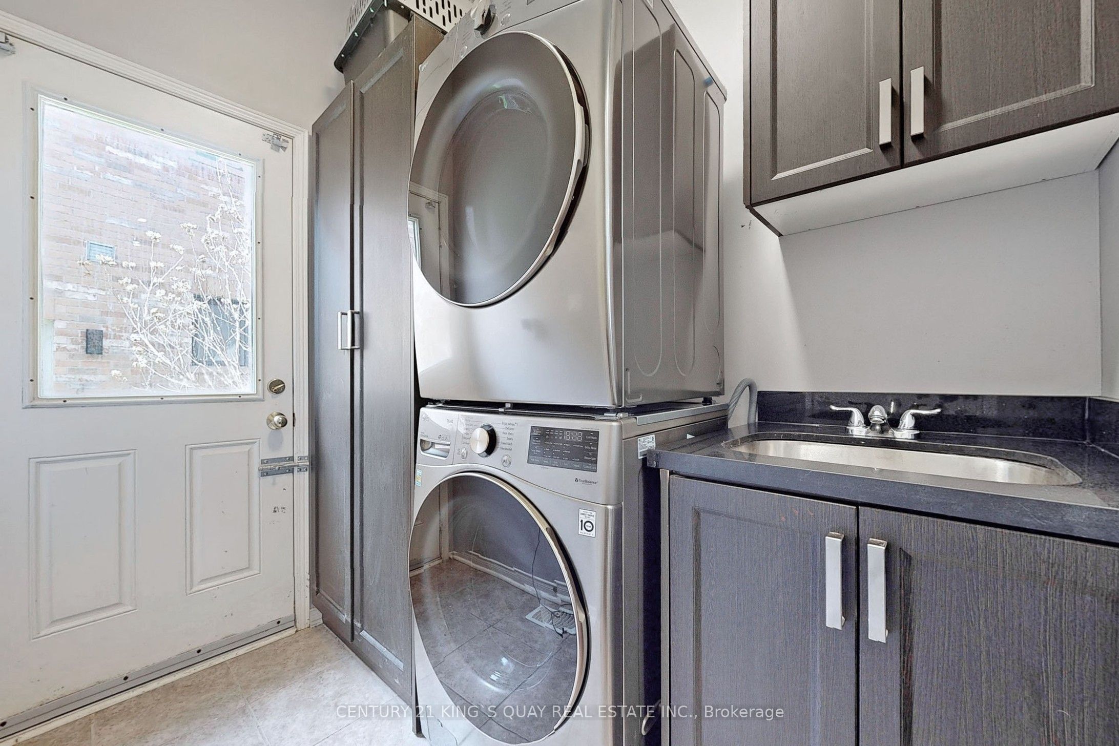 1418 Livesey Drive Property Photo 13